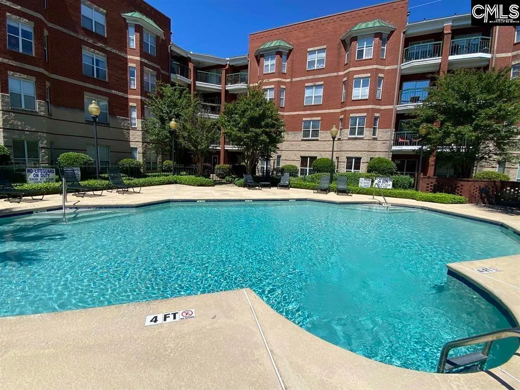 Park Side, Columbia Community