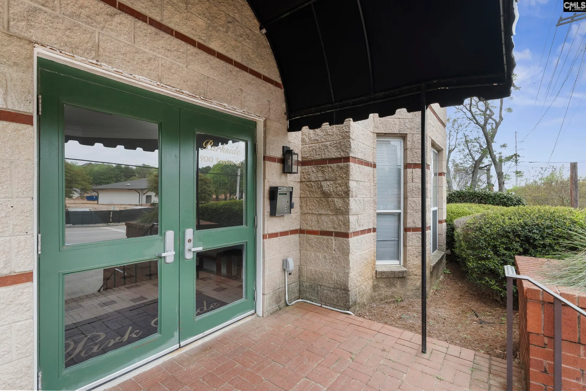 Property image 4 at 900 Taylor 206, Columbia, SC 29201