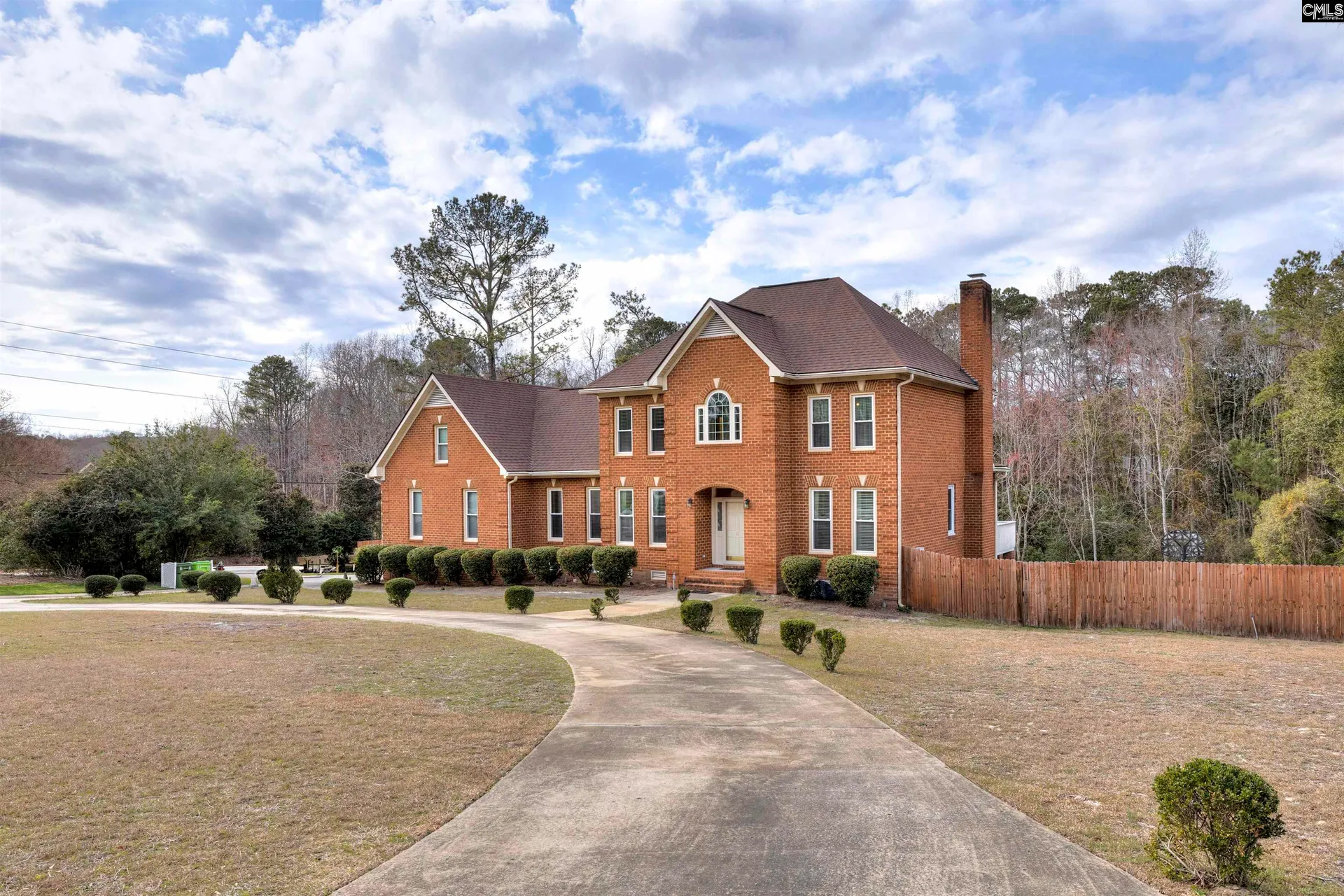 11 Running Fox Road