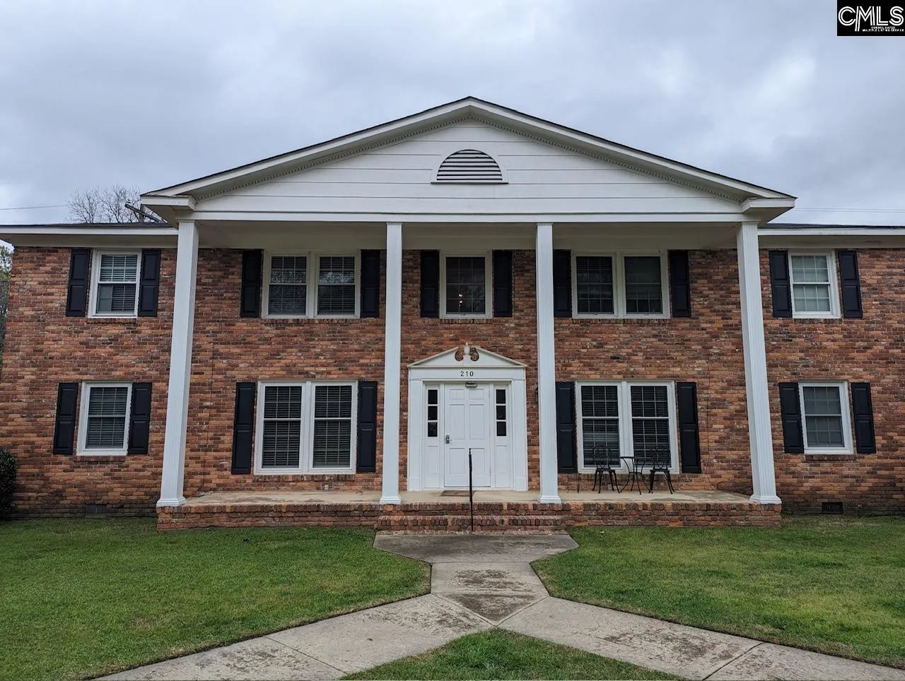 215 S Saluda Avenue
