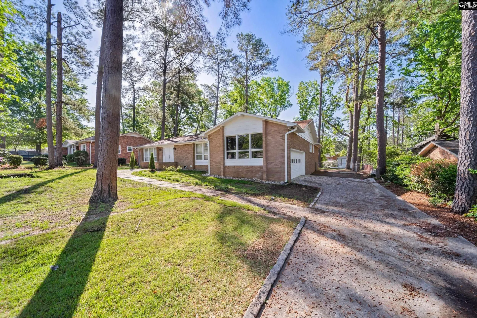 Property image 2 at 240 Banbury Road, Columbia, SC 29210