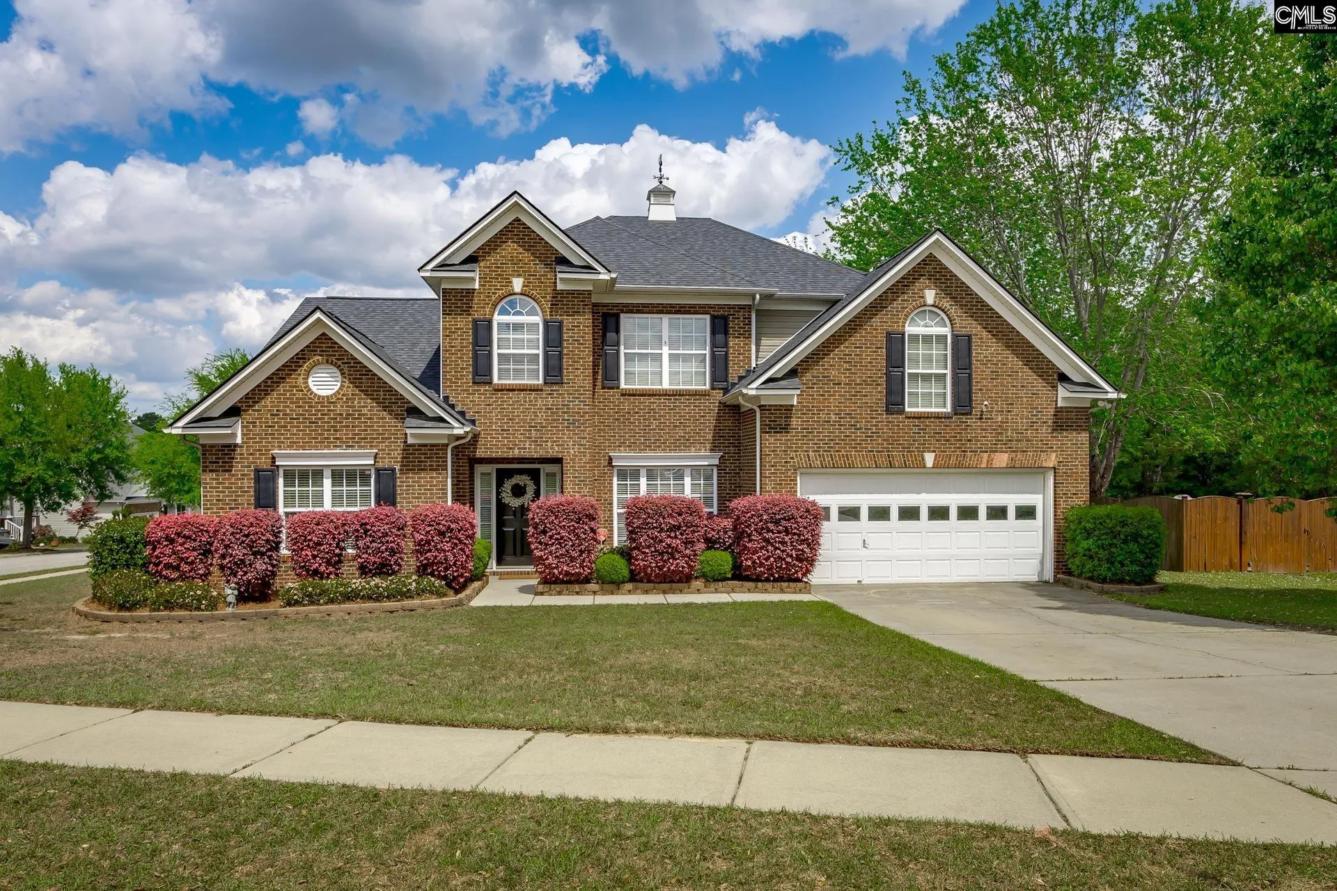 Vintners Wood, Lexington Community