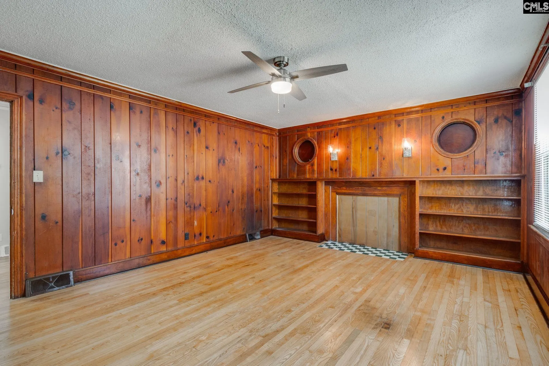 Property image 4 at 214 Hanover Ave, Columbia, SC 29203-4017