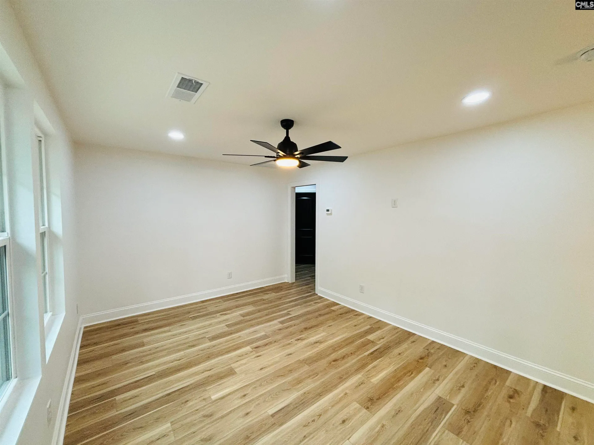 Property image 4 at 8 Dayton St, Columbia, SC 29203