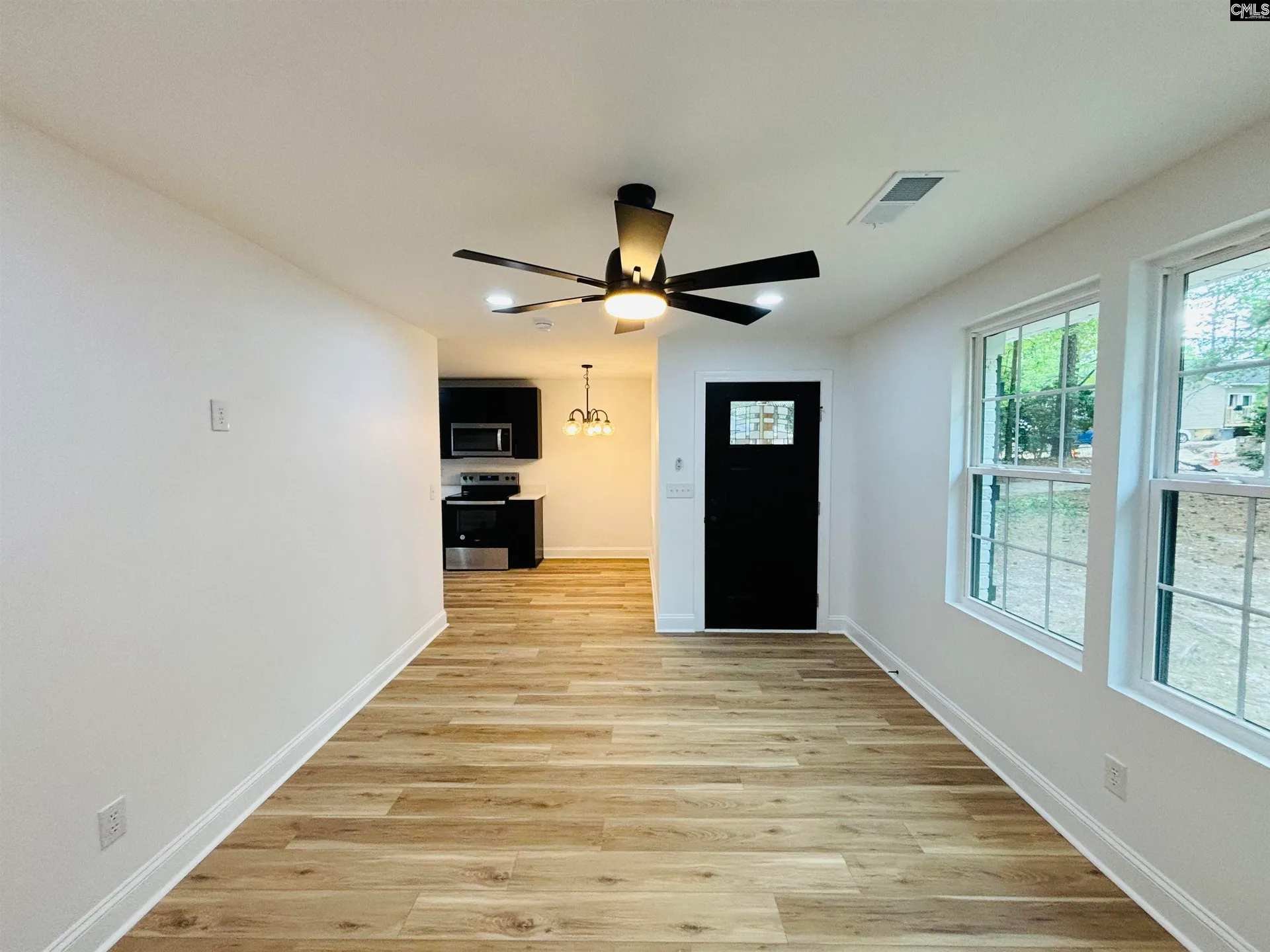 Property image 5 at 8 Dayton St, Columbia, SC 29203