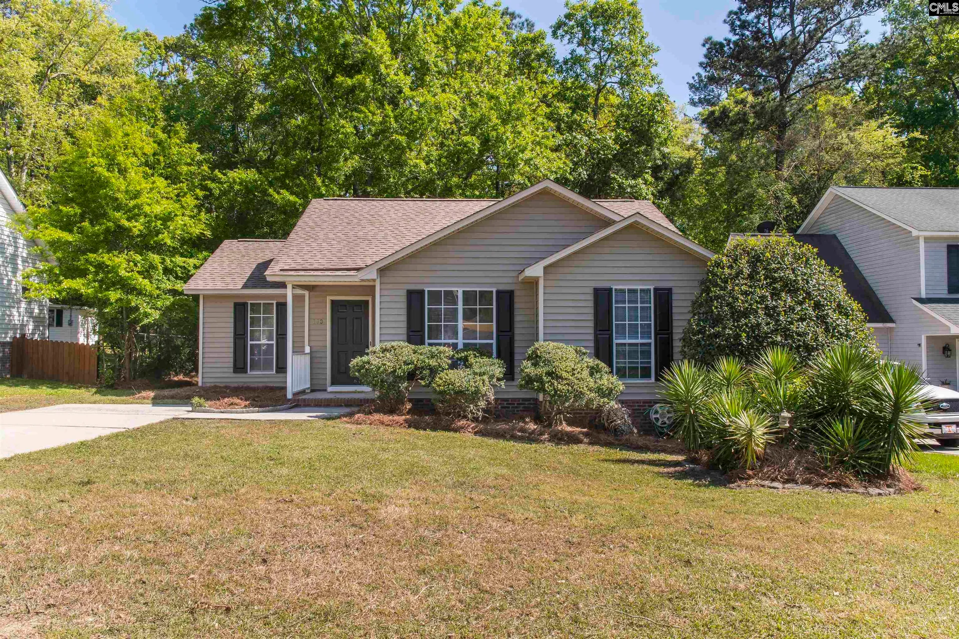 Northshore, Chapin Community