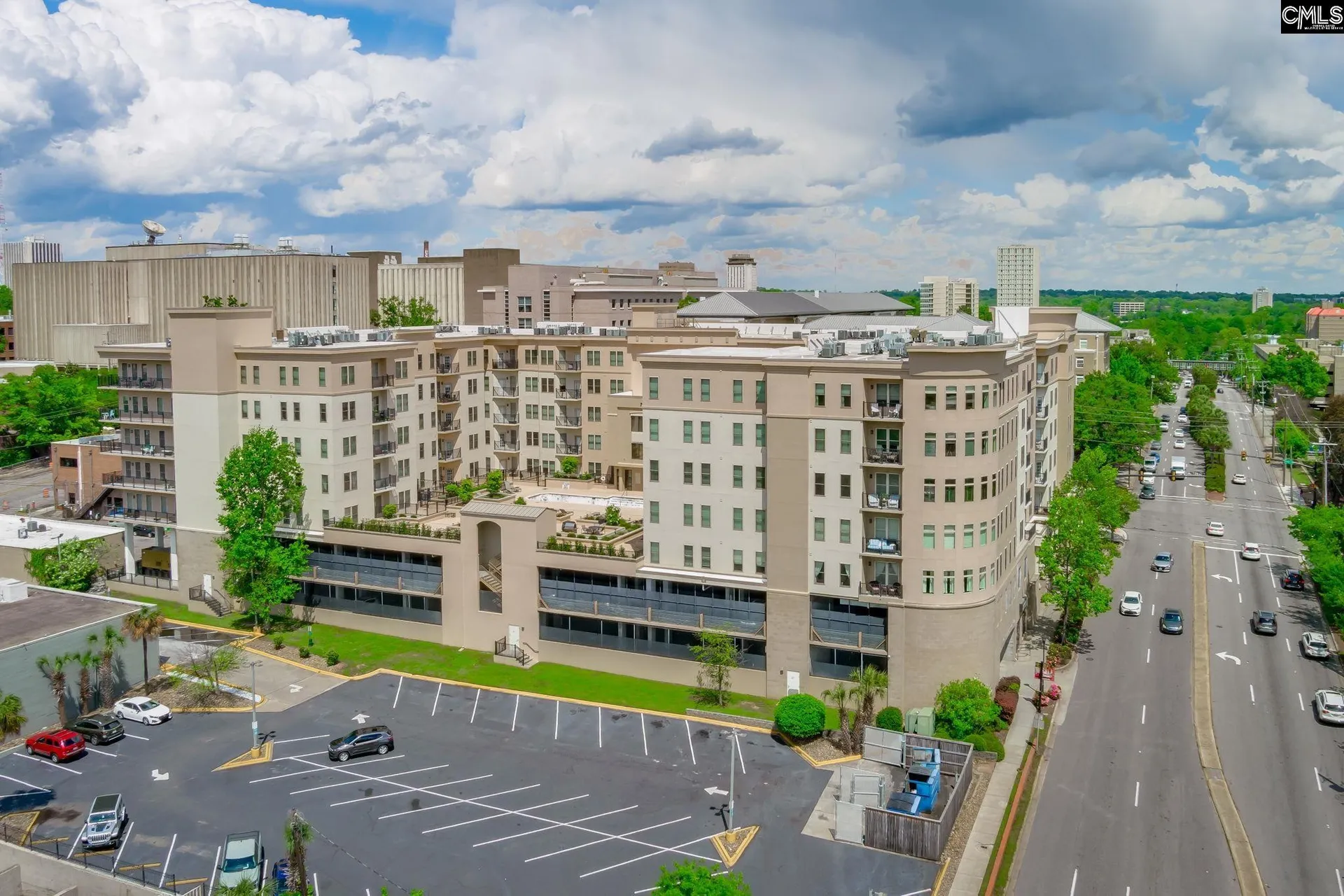 601 Main Street 425