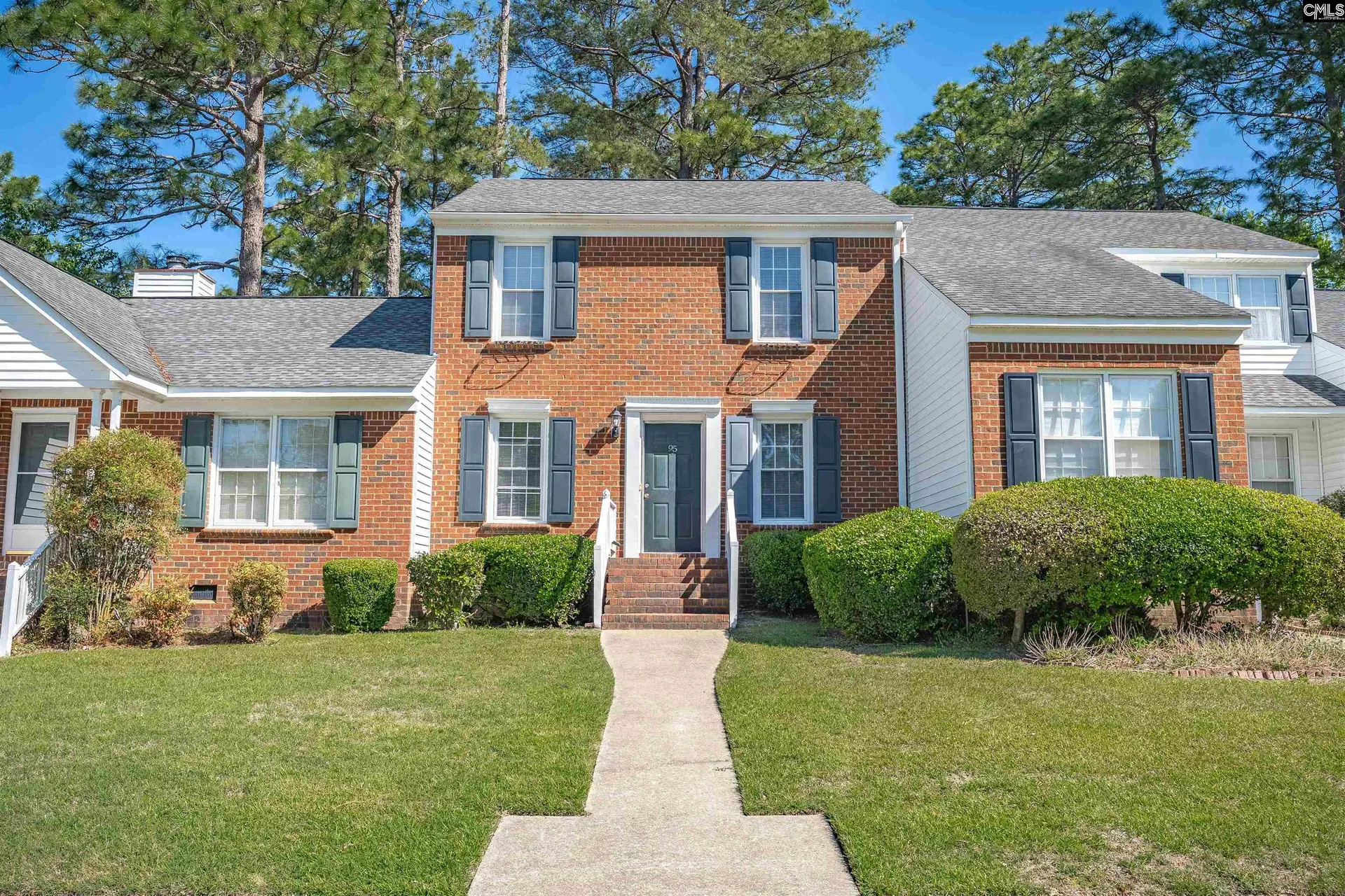 Lake Pointe East, Columbia Community
