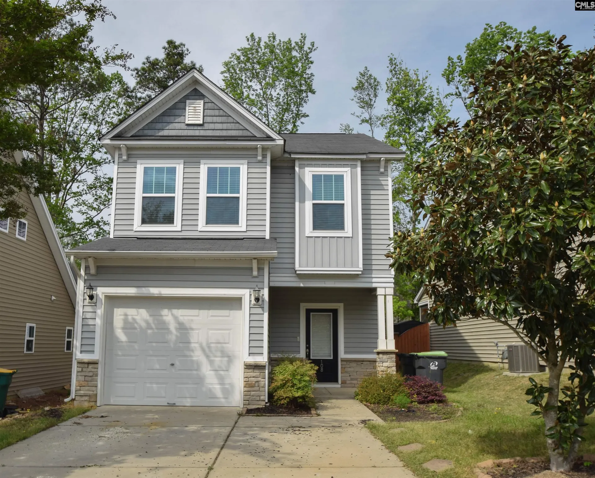 Nightingale, Lexington Community