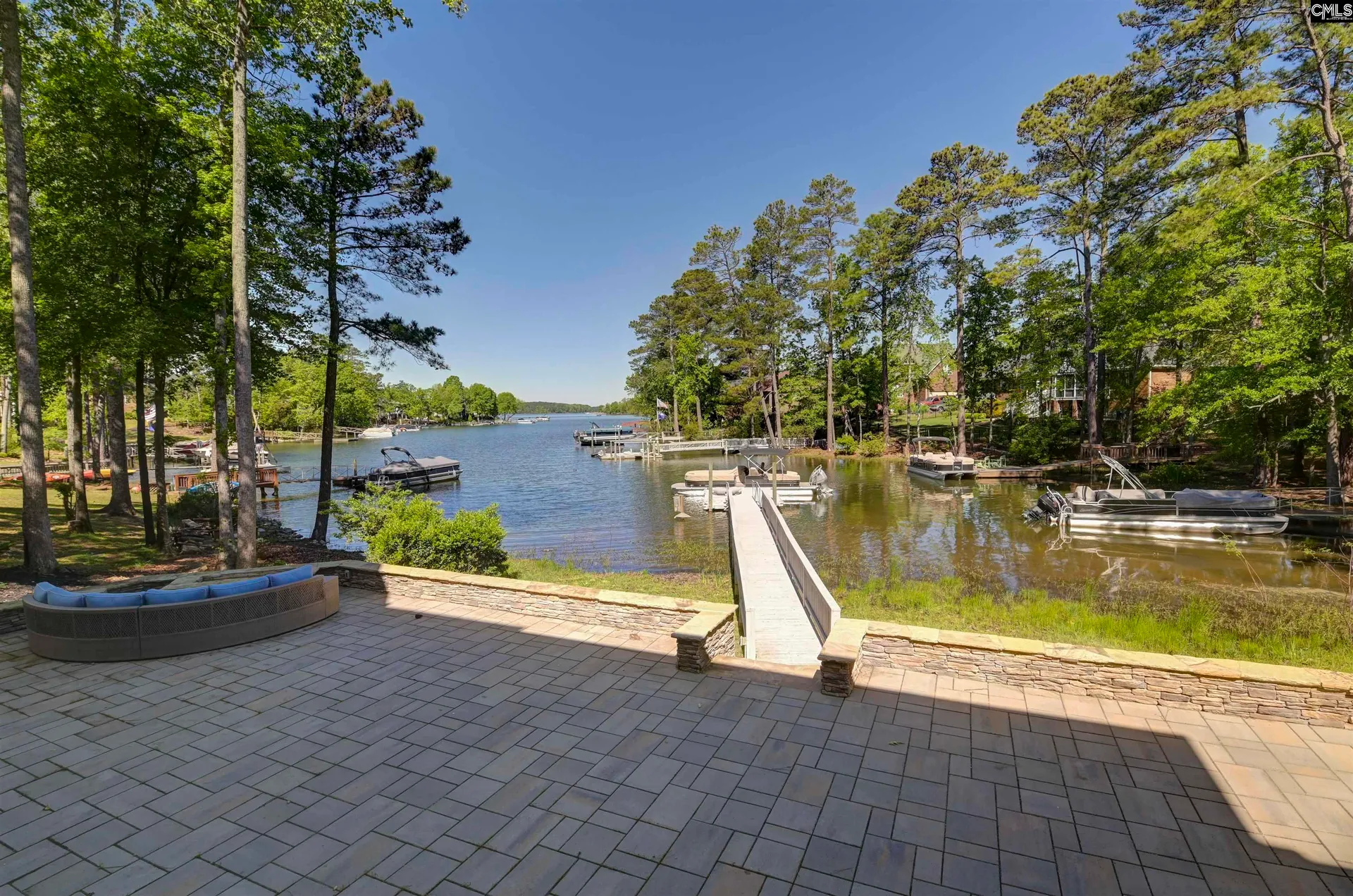 Property image 3 at 808 Island Point Lane, Chapin, SC 29036