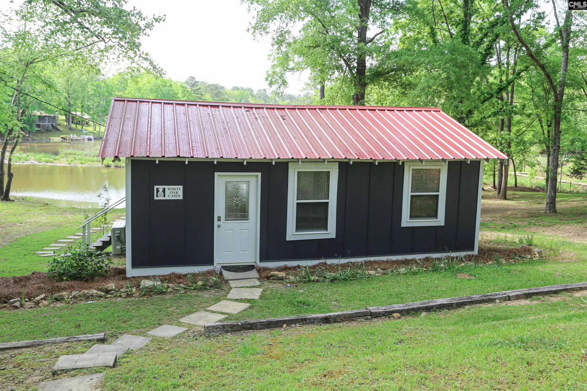 2207 White Oak Lane