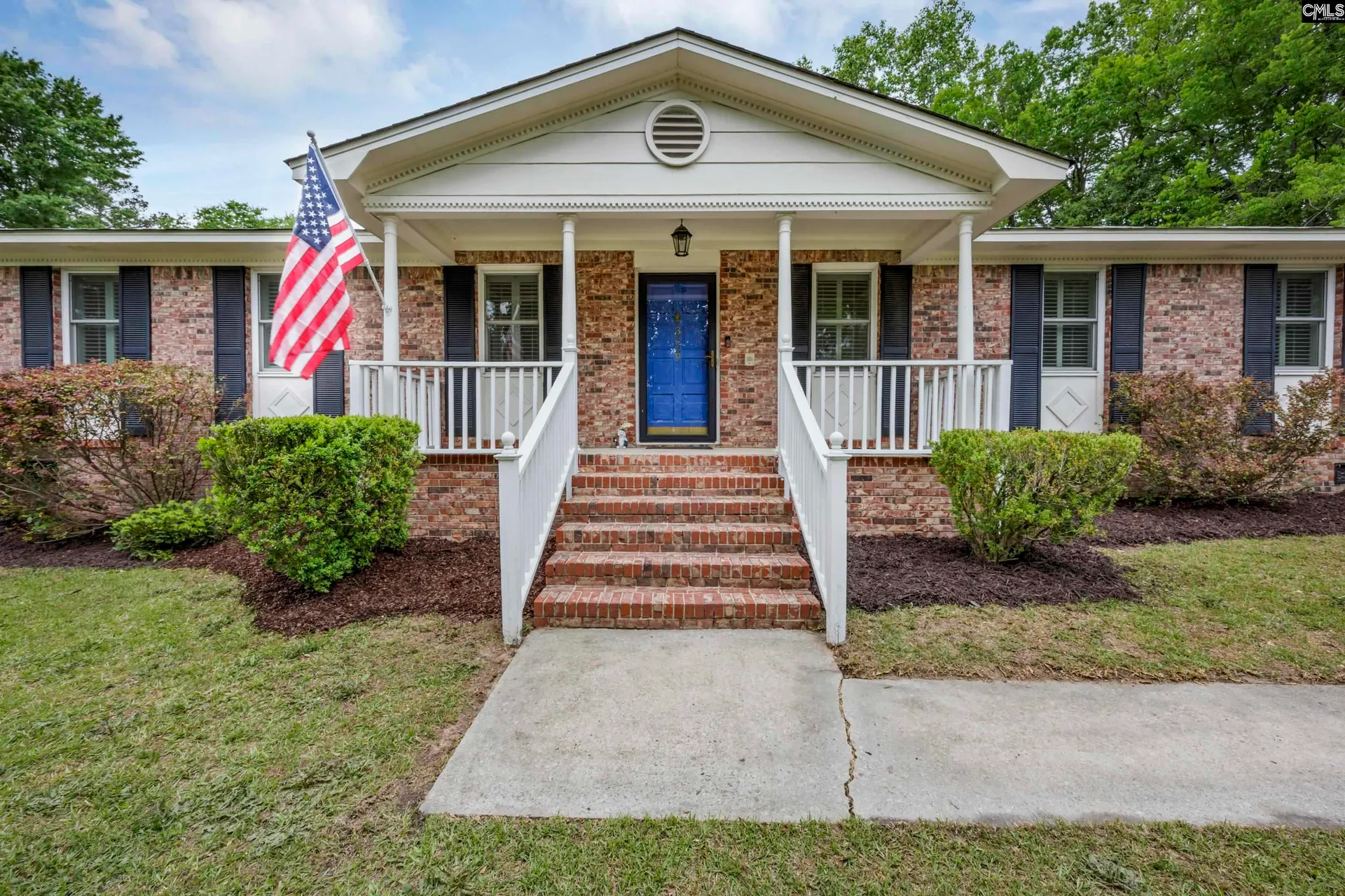 Sandwood Hills, Columbia Community