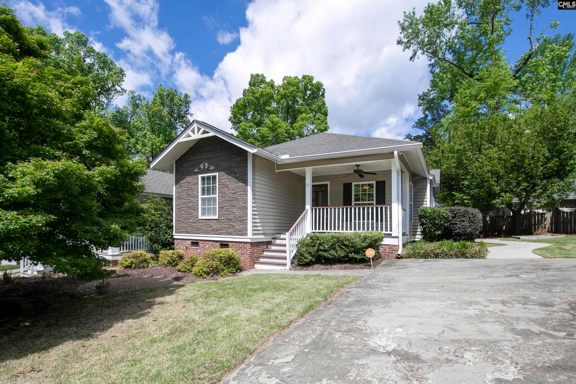 Willowbrook, Columbia Community