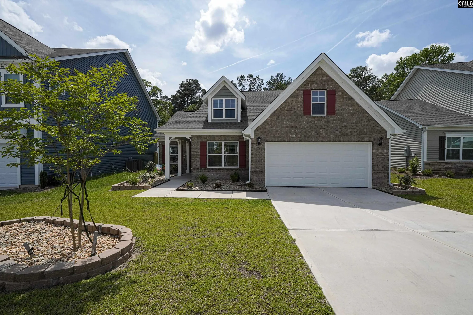 320 Sandfarm Trail