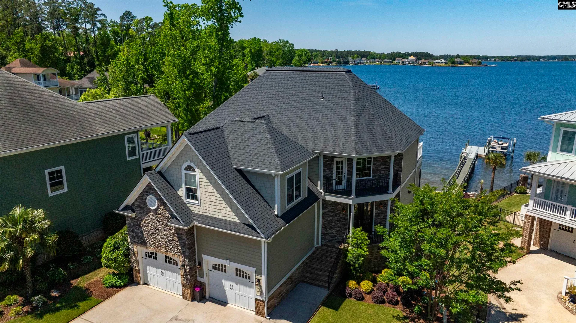 305 Marina Court