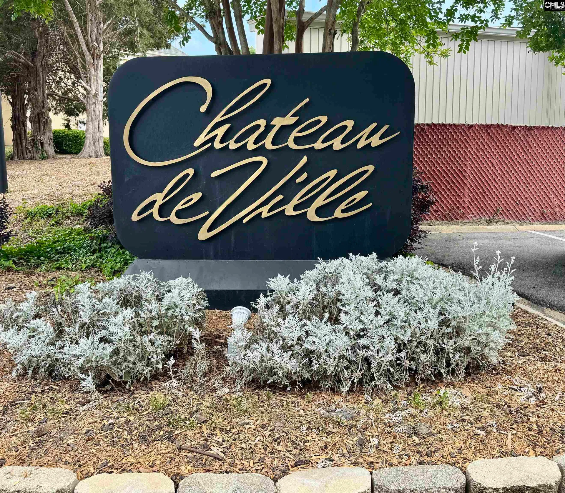3600 Chateau Drive H117