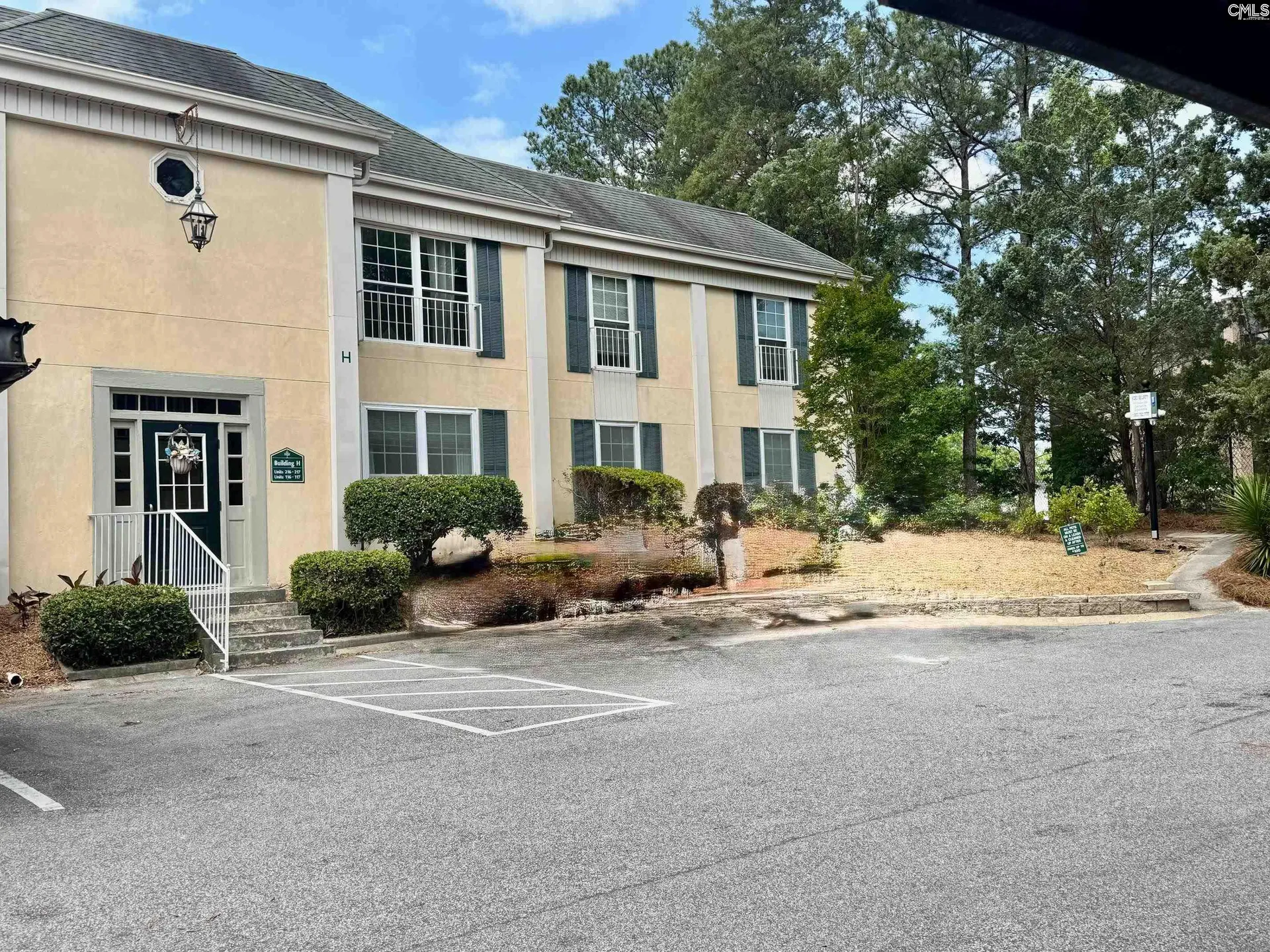 Property image 2 at 3600 Chateau Drive H117, Columbia, SC 29204