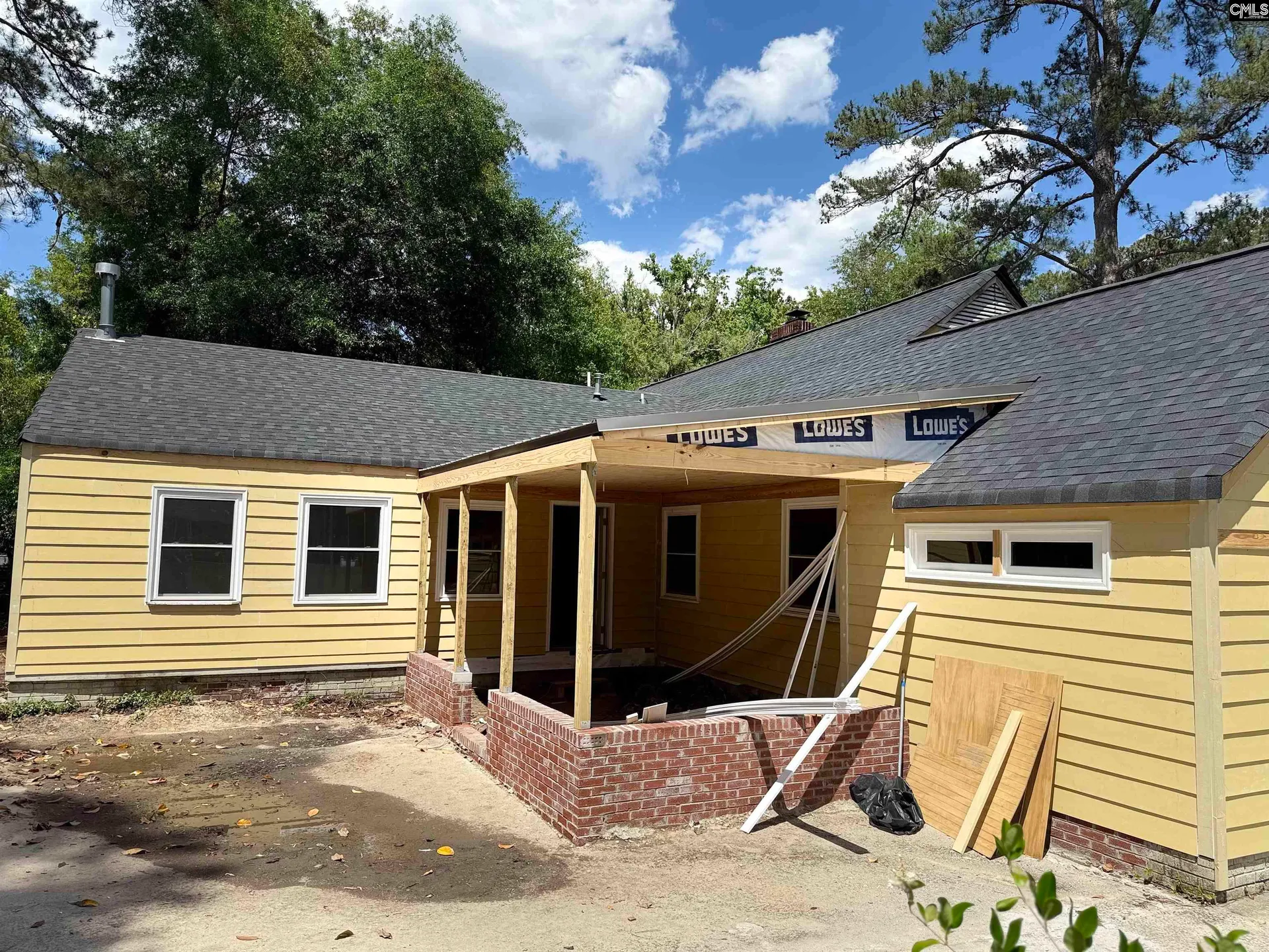 Property image 2 at 1611 W Buchanan Drive, Columbia, SC 29206