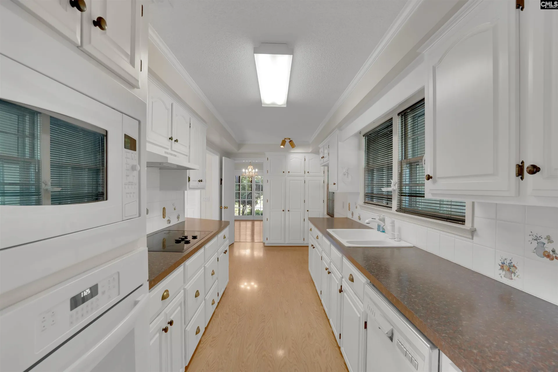 Property image 3 at 604 Shady Lane, Cayce, SC 29033