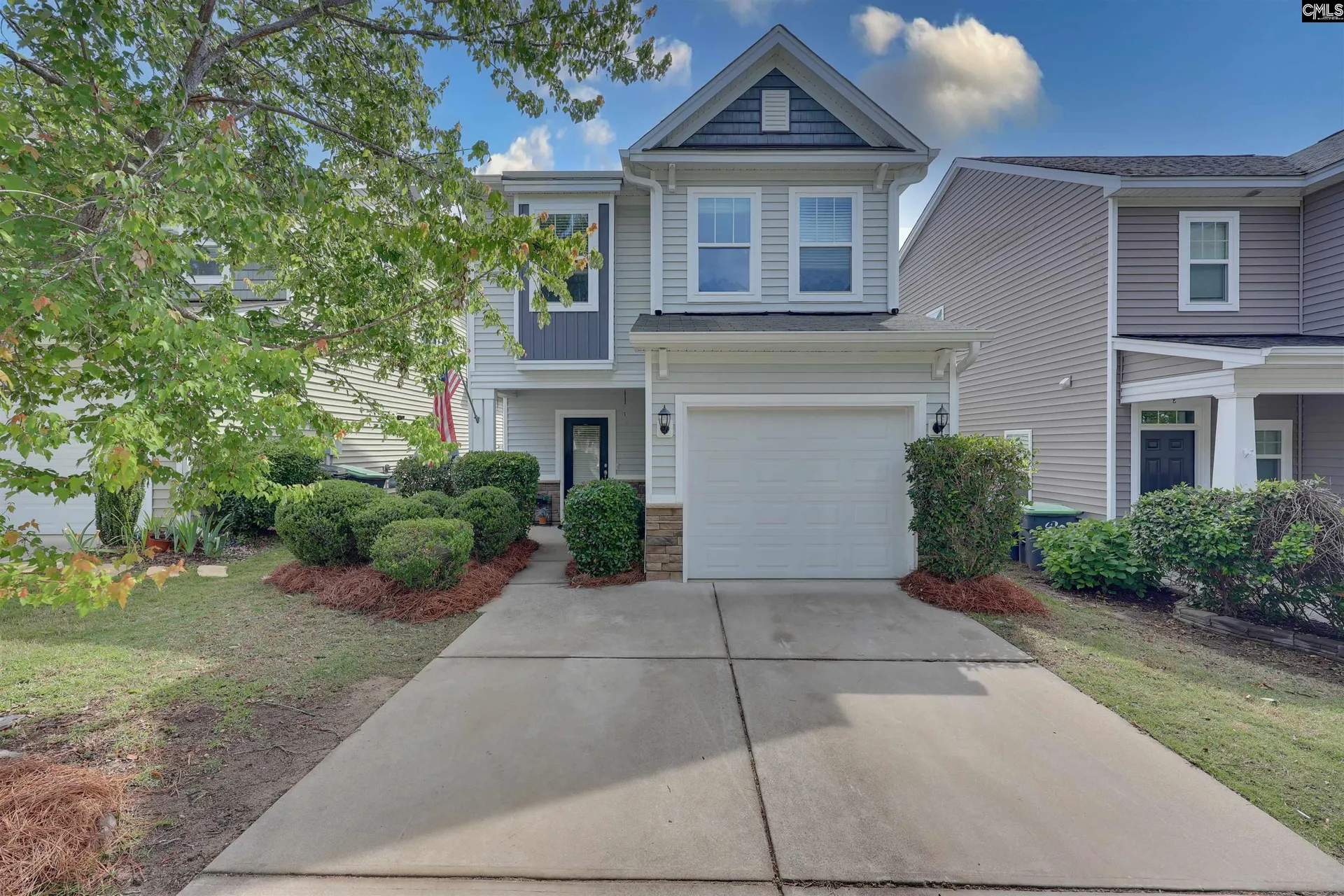 Nightingale, Lexington Community