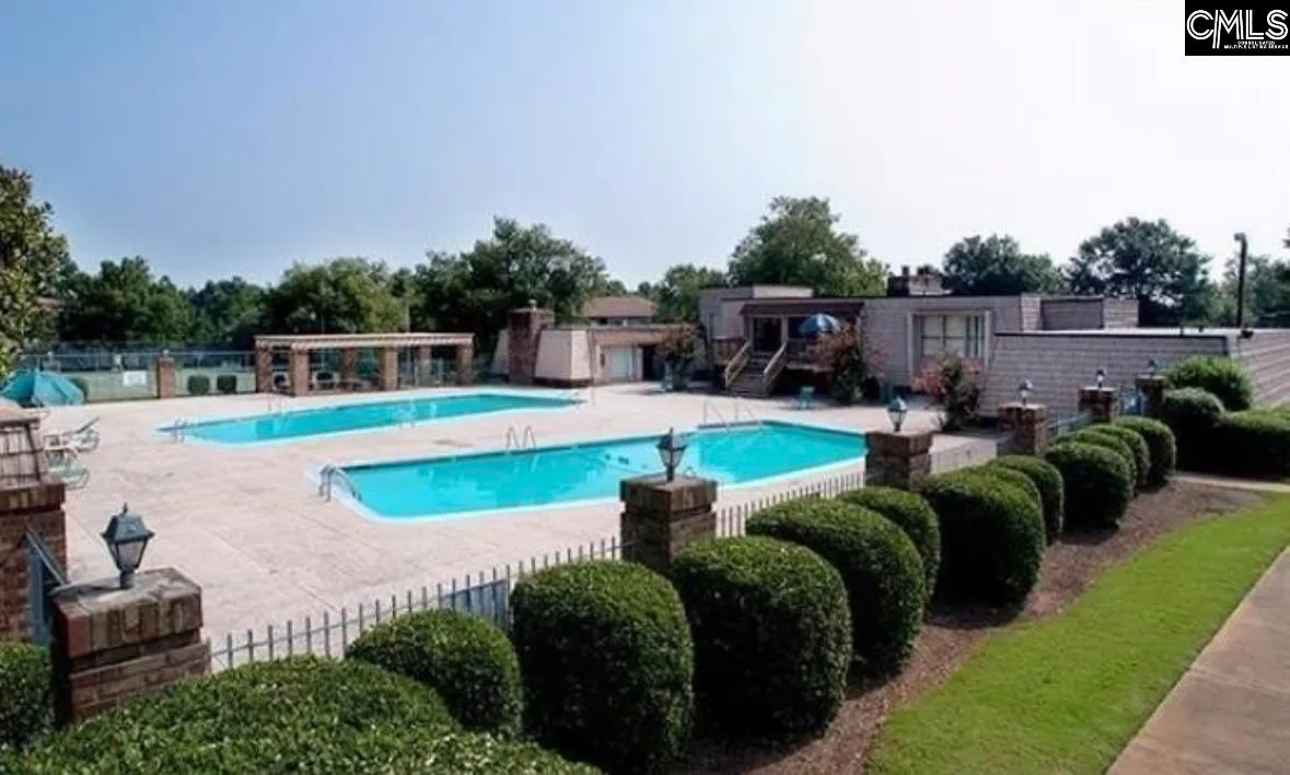 1201 Old Manor Road