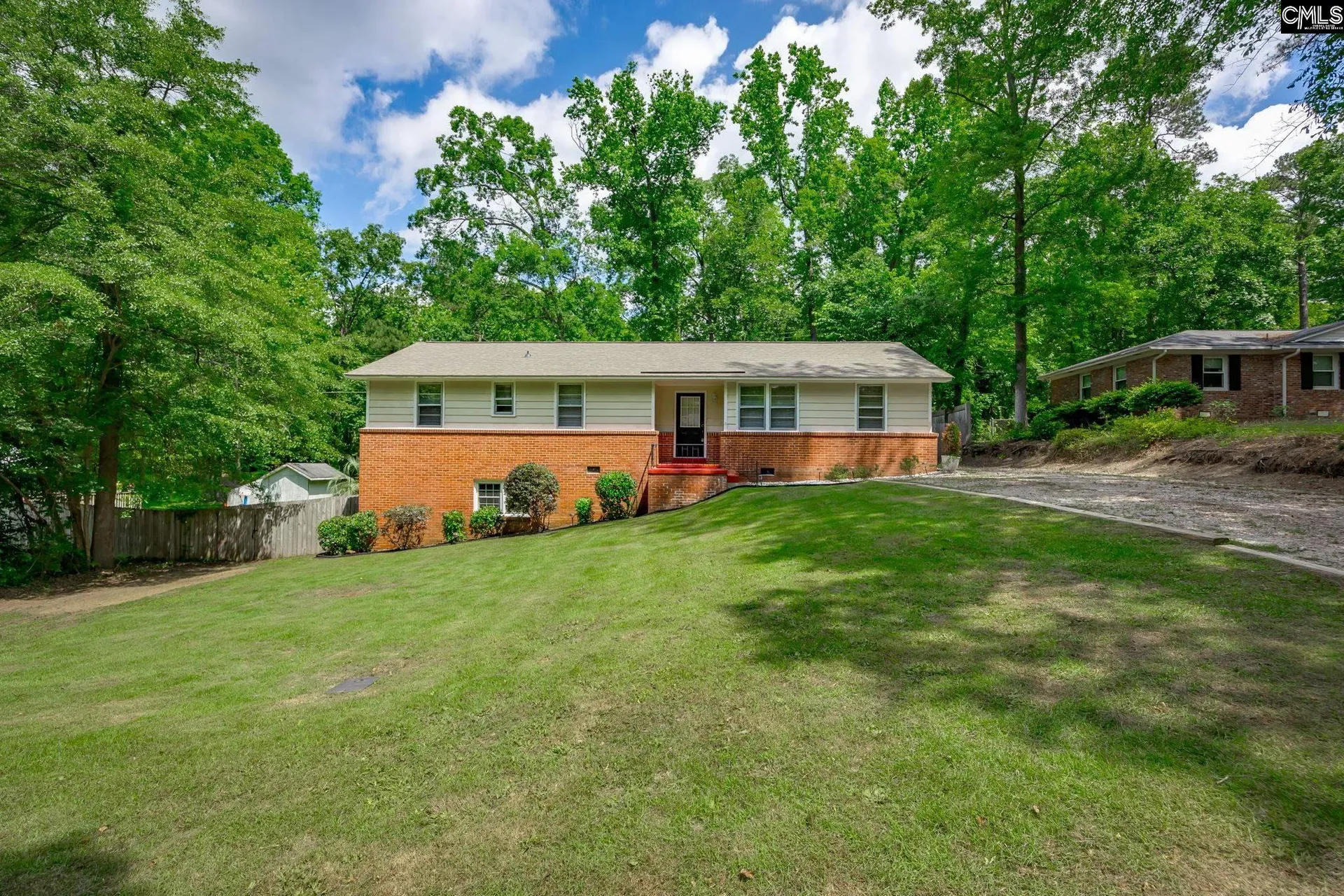 Property image 3 at 1421 Woodlawn Avenue, Columbia, SC 29209-1432