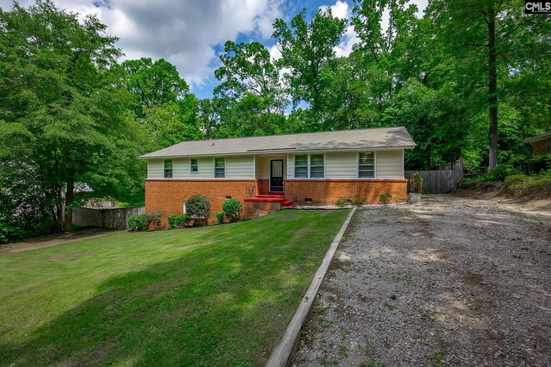 Property image 4 at 1421 Woodlawn Avenue, Columbia, SC 29209-1432