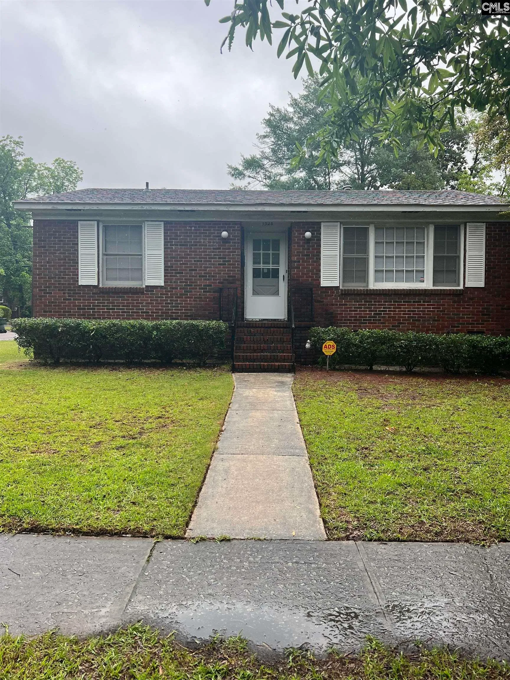 1328 Fairview Drive