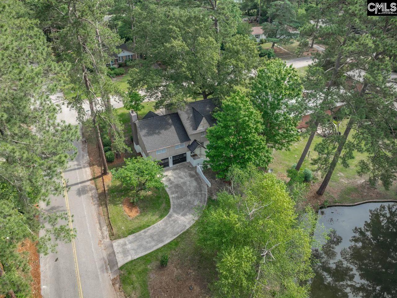 3102 Travis Court