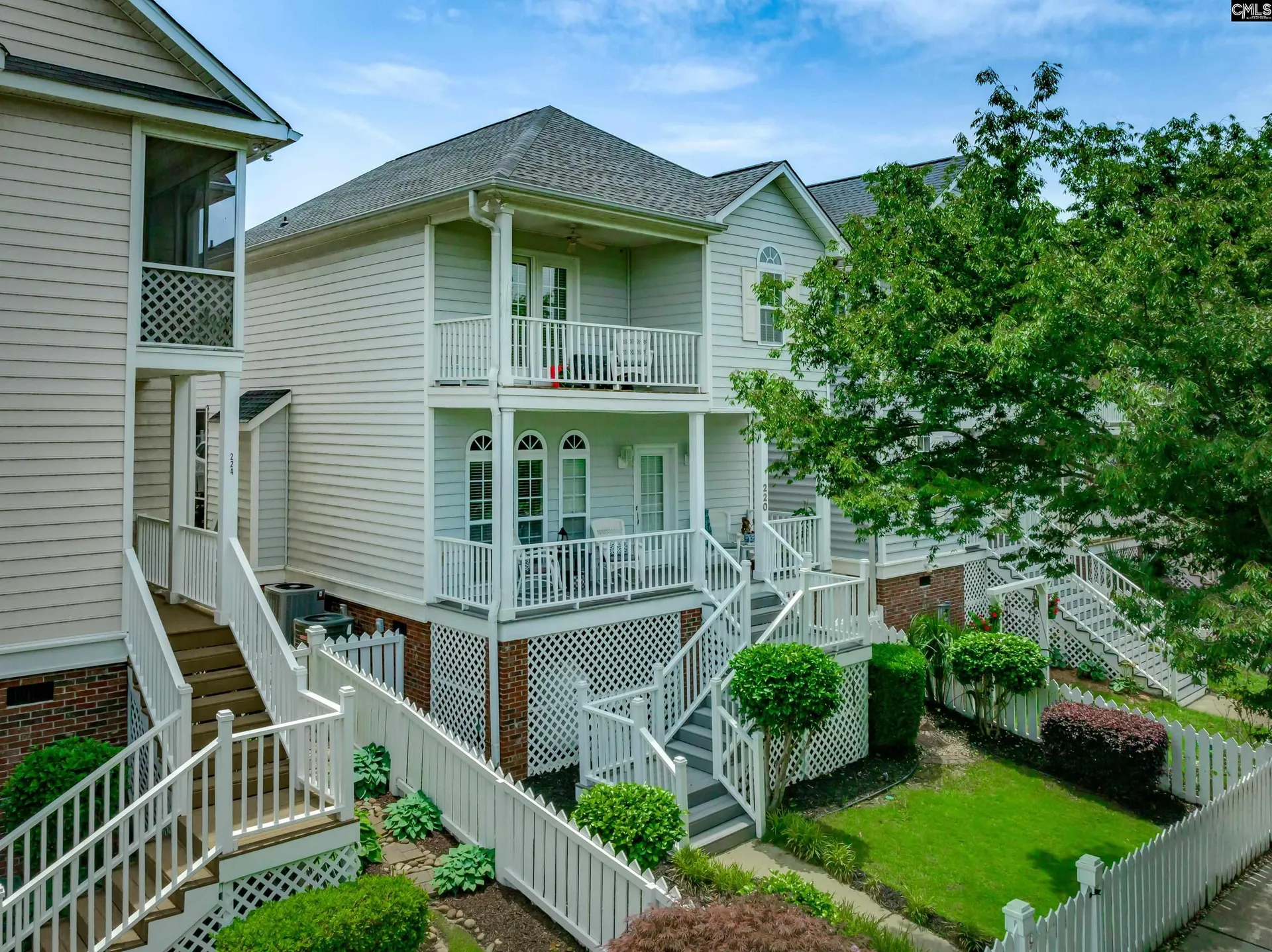 220 River Bluff Boulevard