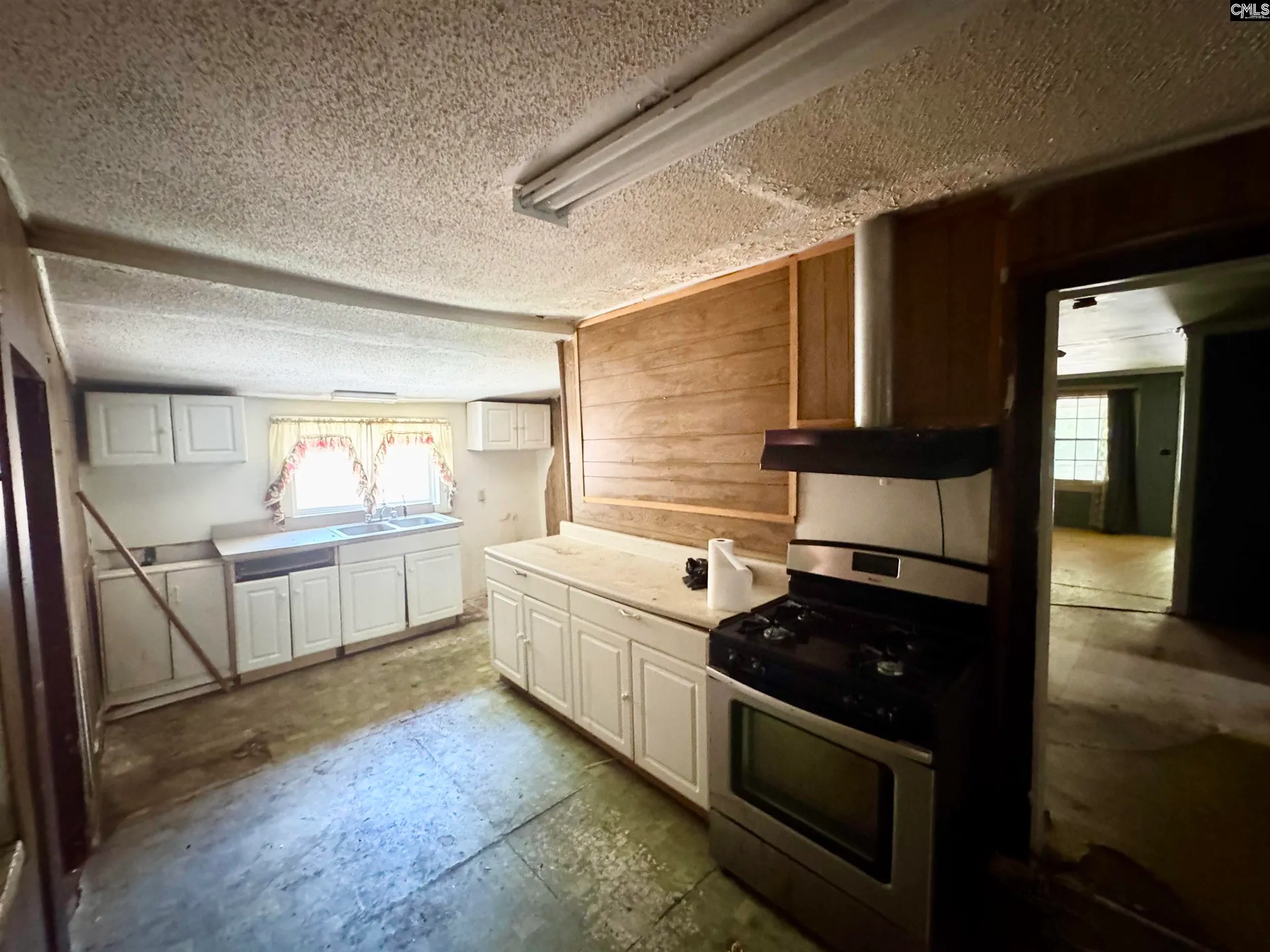 Property image 2 at 2618 Orangeburg Street, Columbia, SC 29204