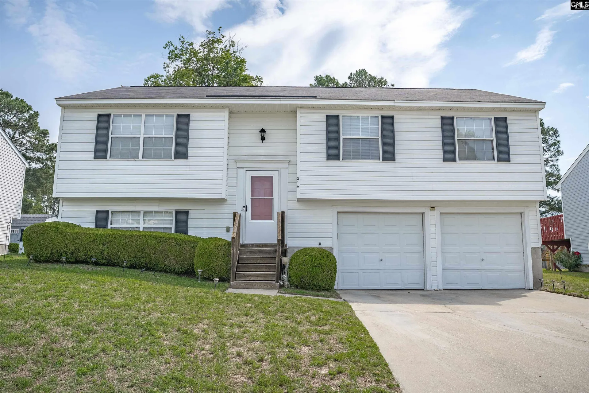 Oakbrook Village, Columbia Community