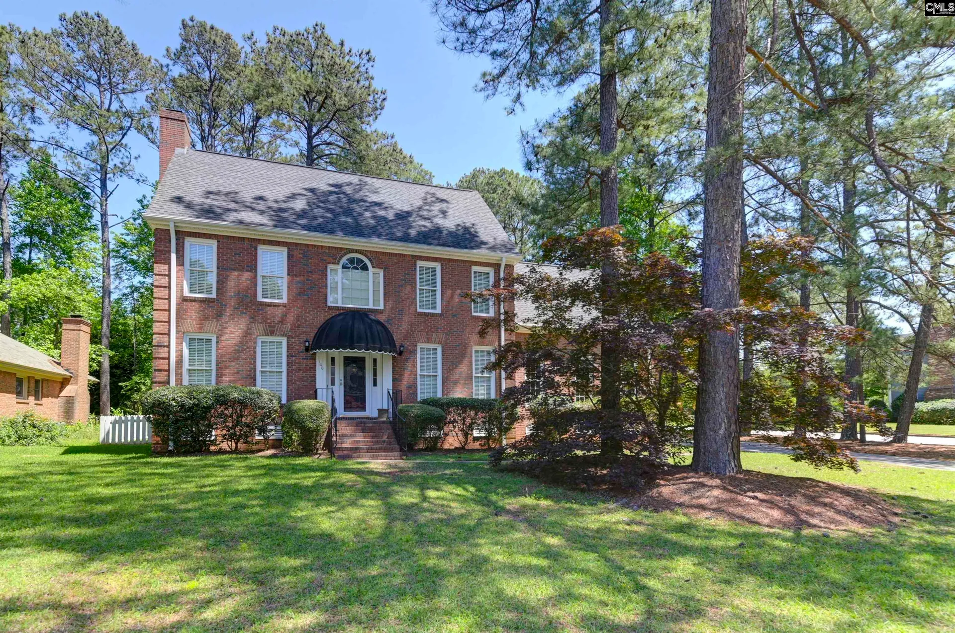 1100 Woodtree Court