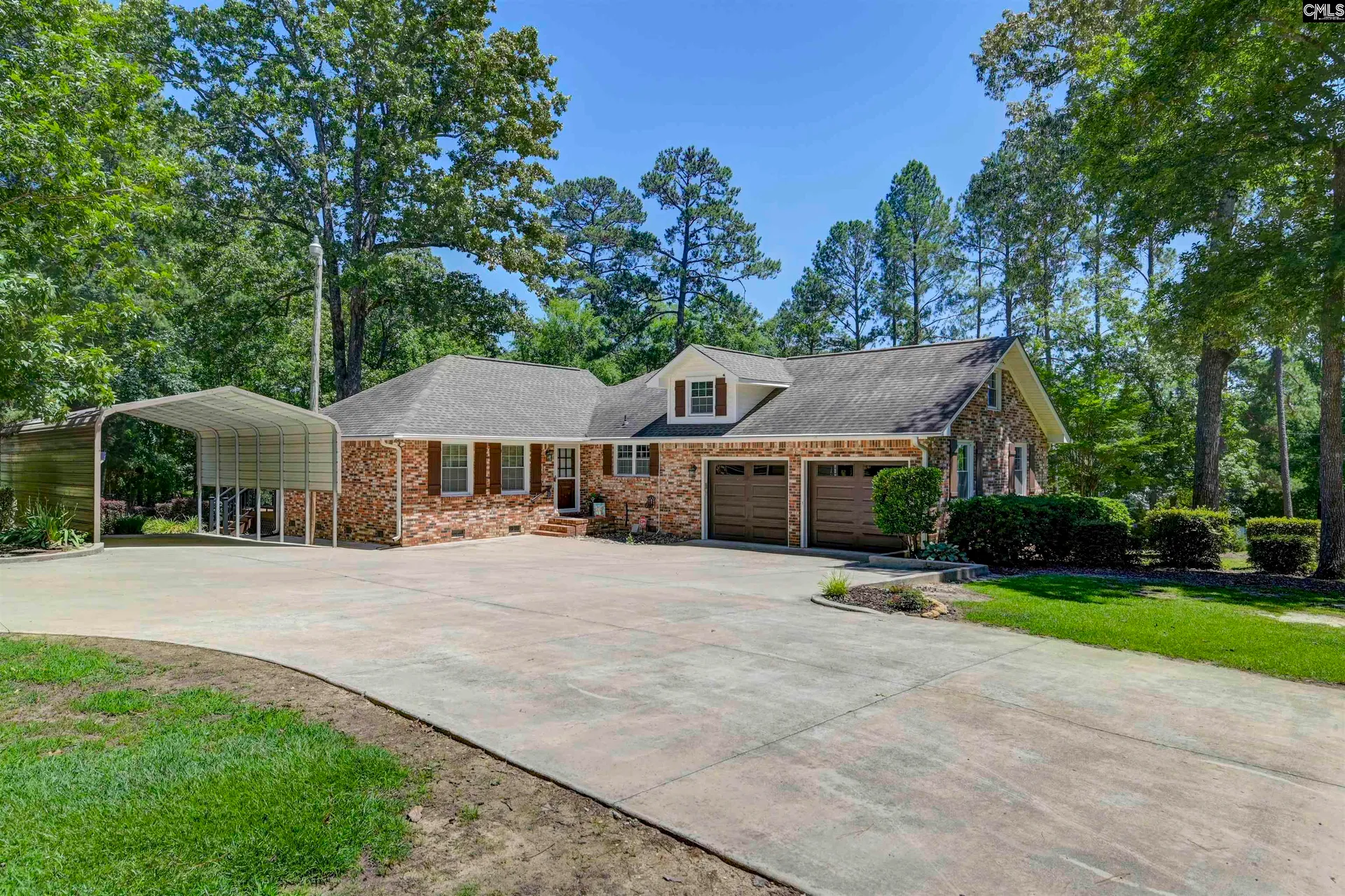 340 Dutchman Shores Circle