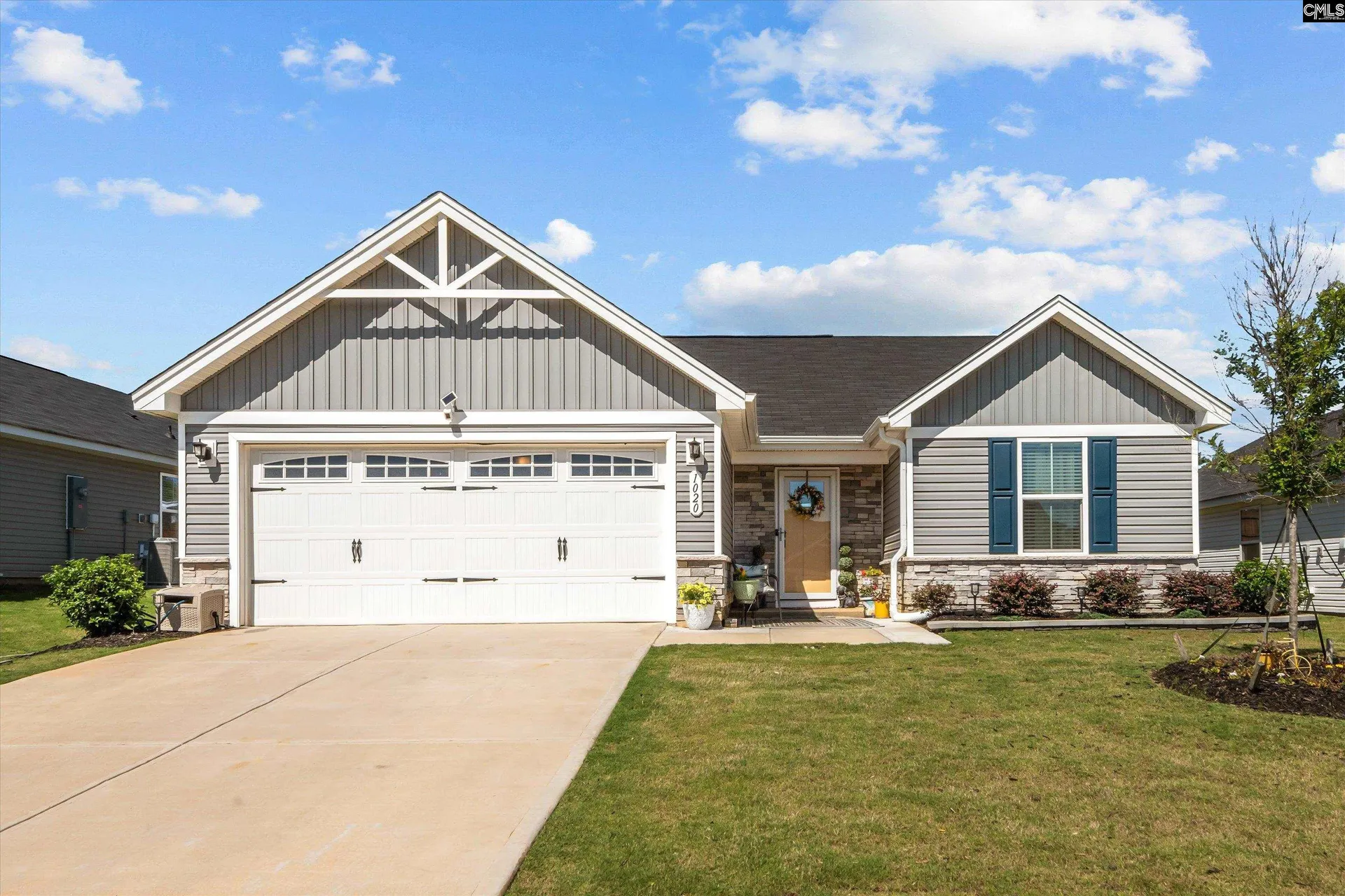 Cameron Ridge, Columbia Community