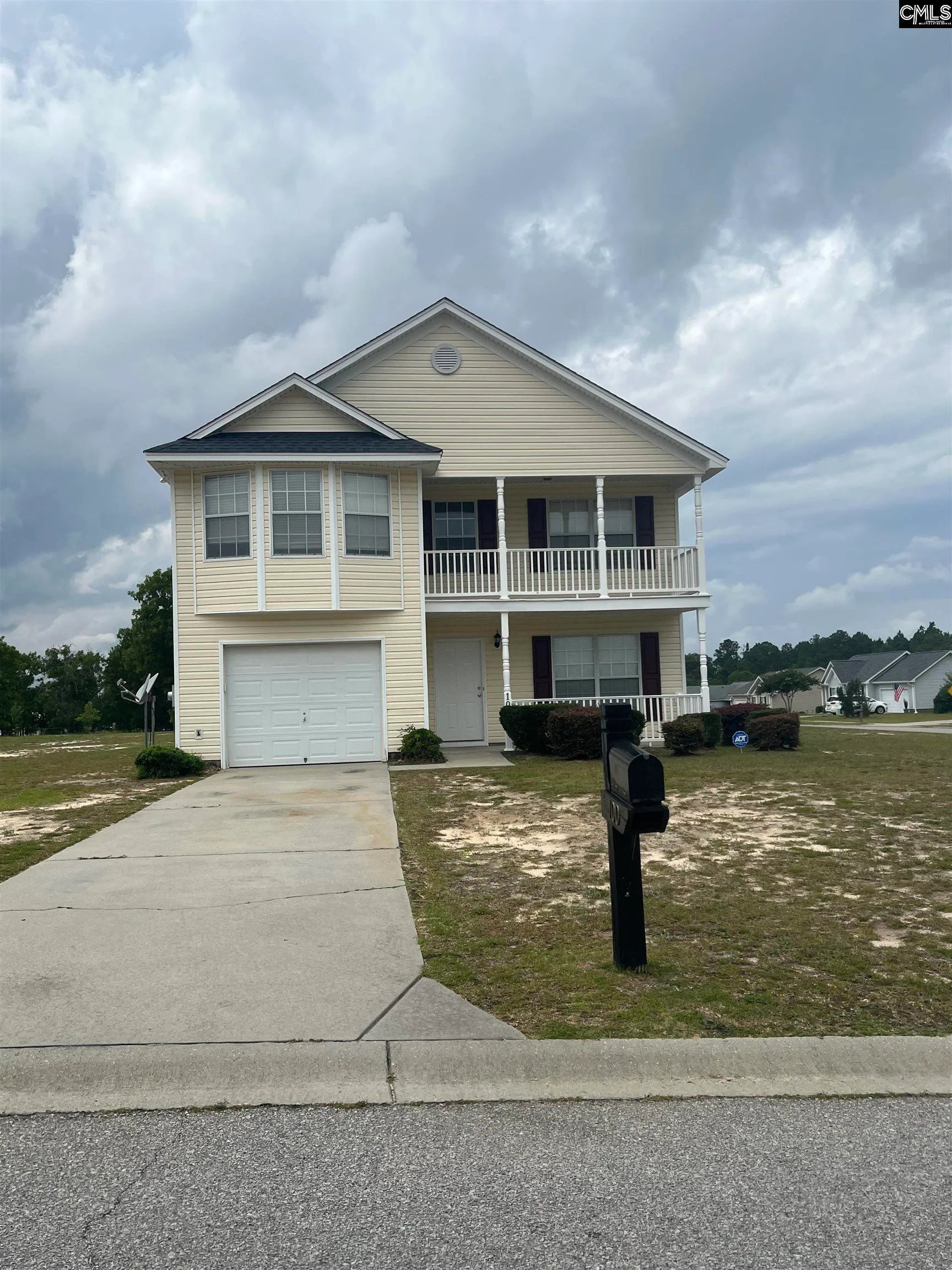 Ridge Pointe, Gaston Community