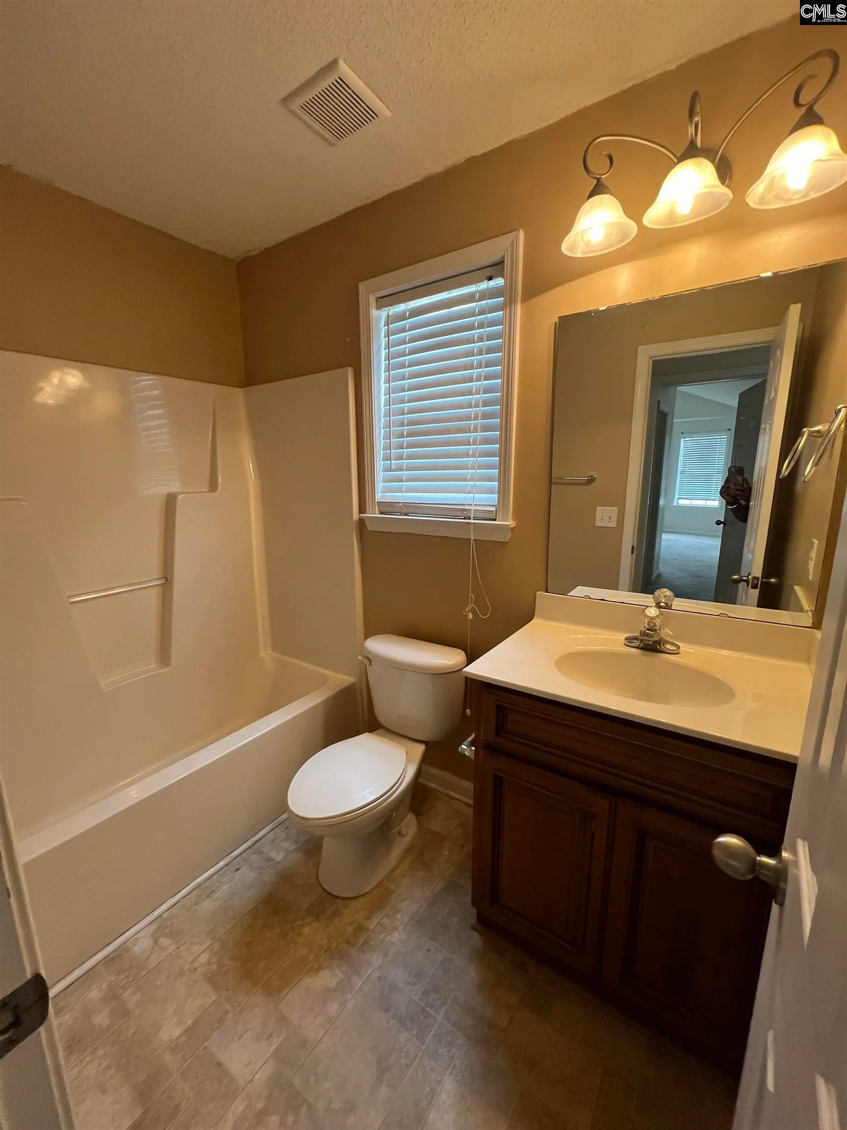 Property image 4 at 100 Battery Creek Drive, Gaston, SC 29053-0000