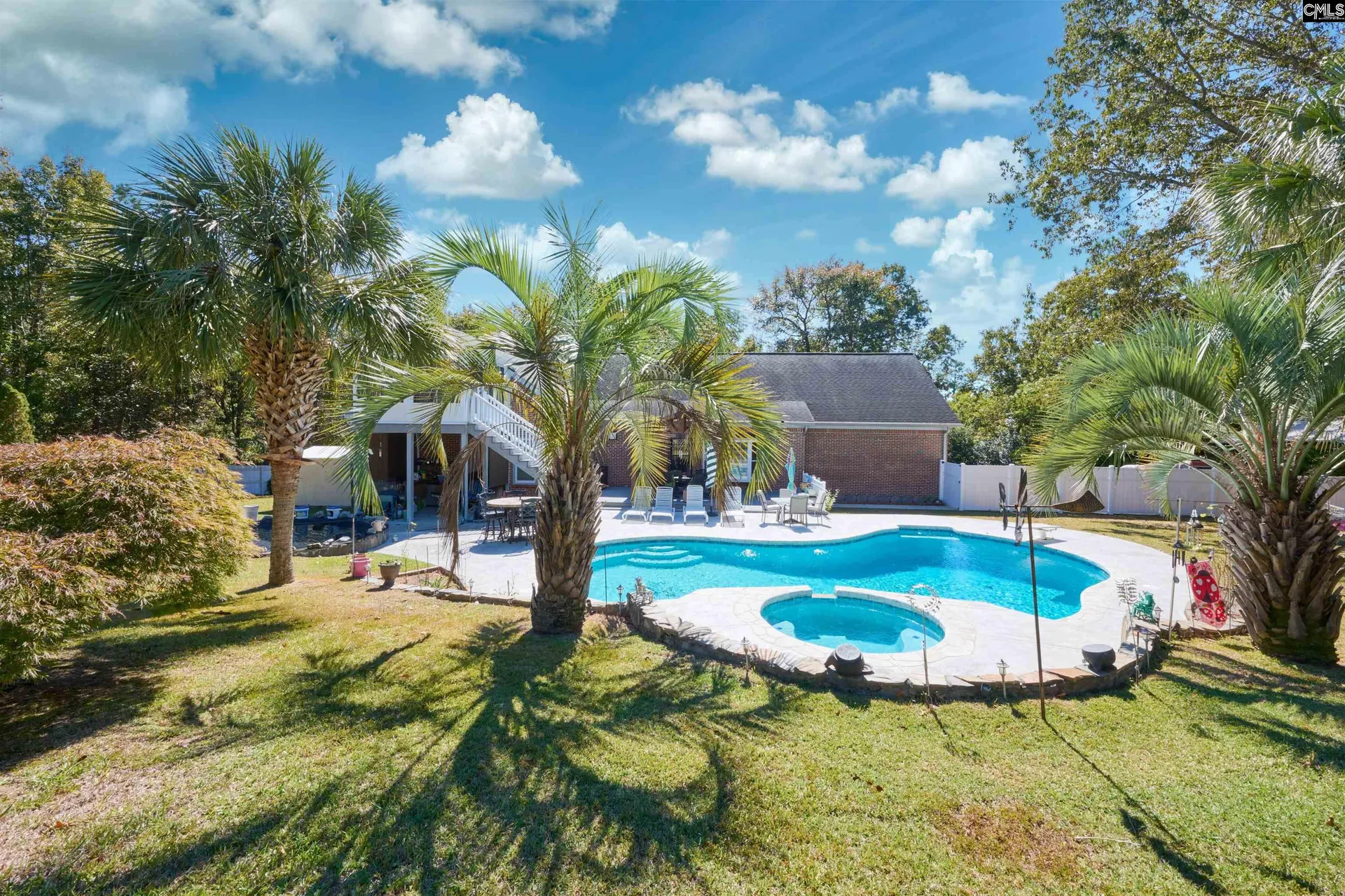 229 Running Deer Drive