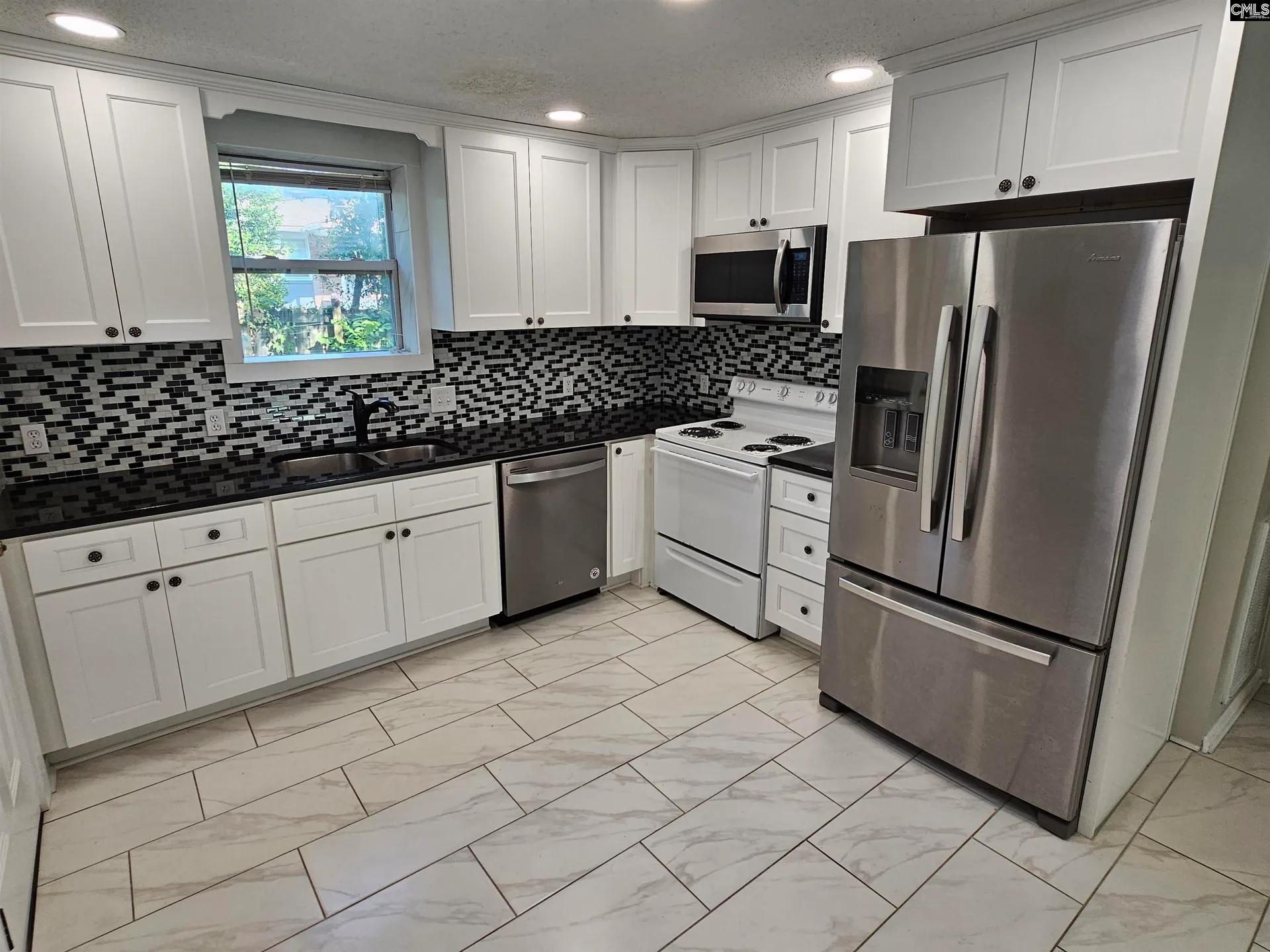 Property image 5 at 802 S Kilbourne Road, Columbia, SC 29205