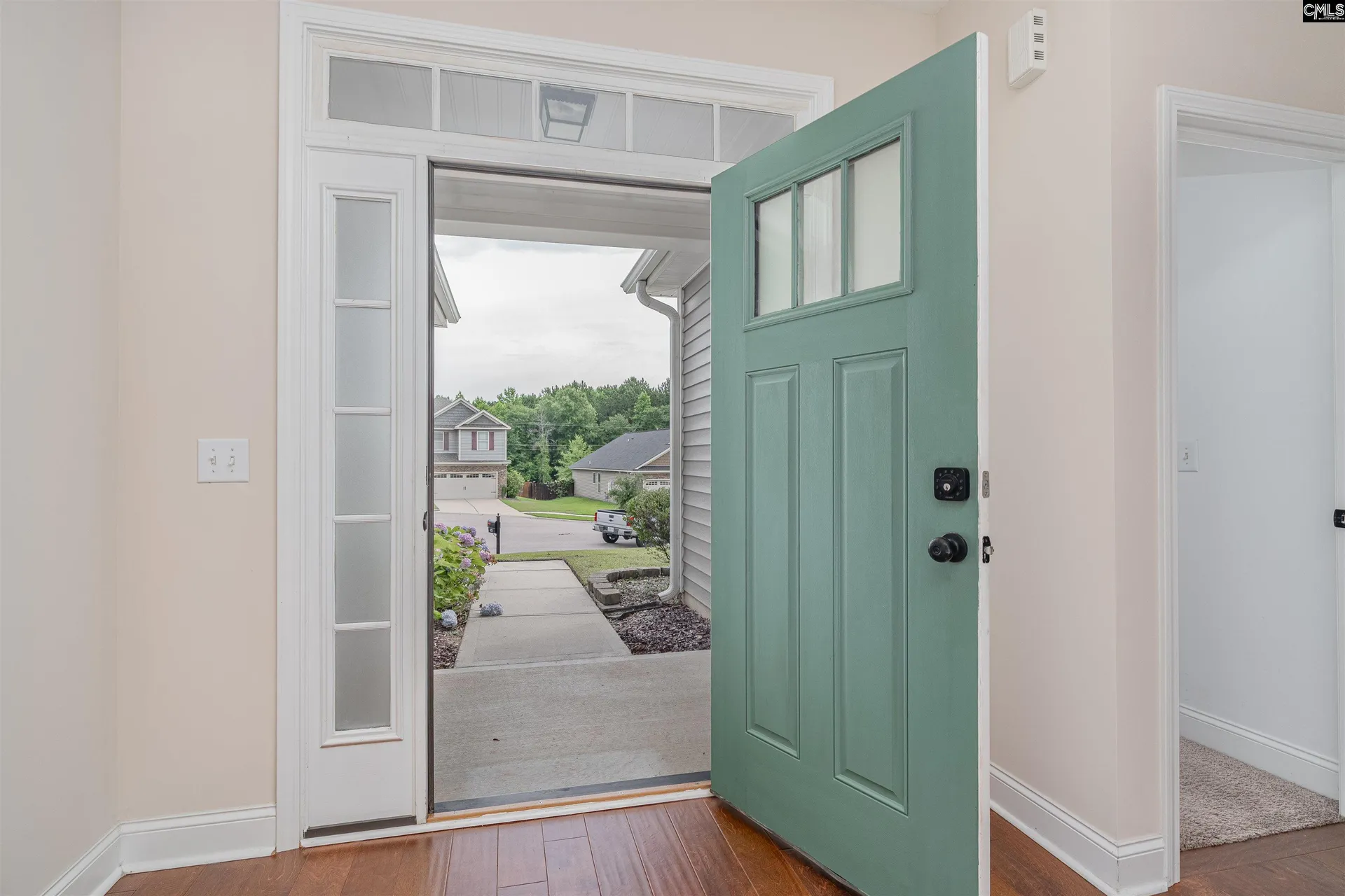 Property image 4 at 425 Tufton Court, Cayce, SC 29033