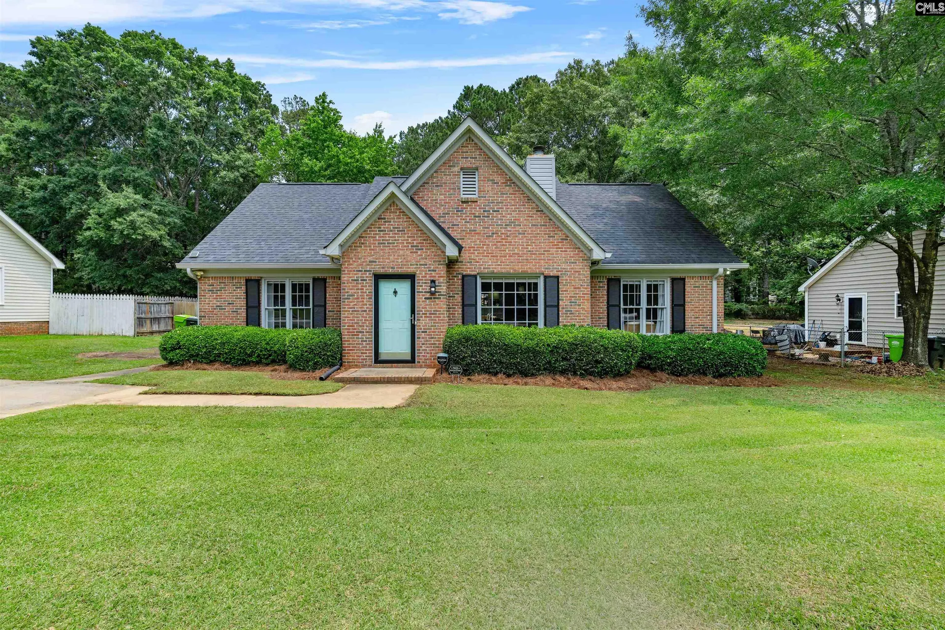 806 N Royal Tower Drive