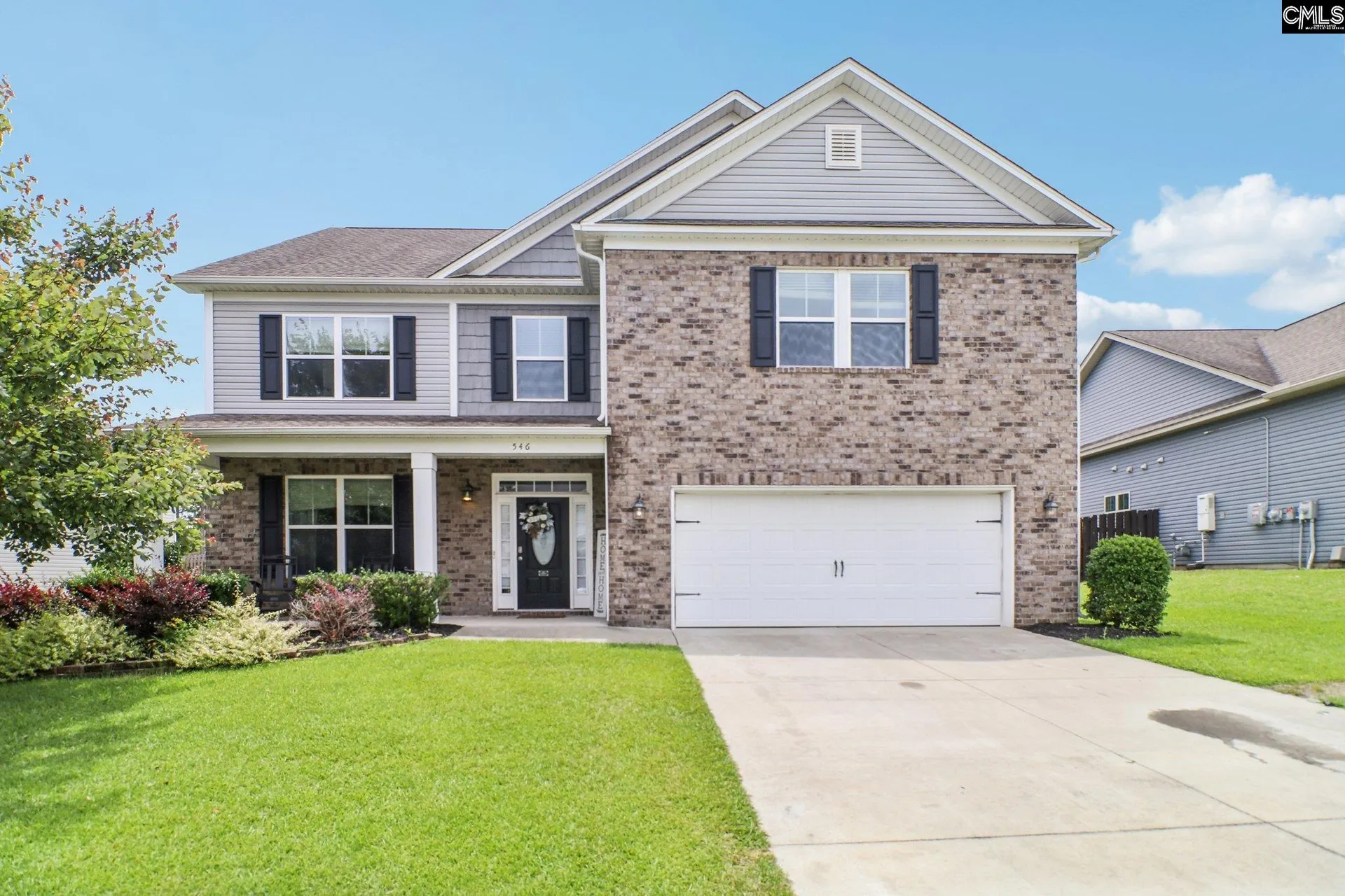 Summit Hills, Columbia Community