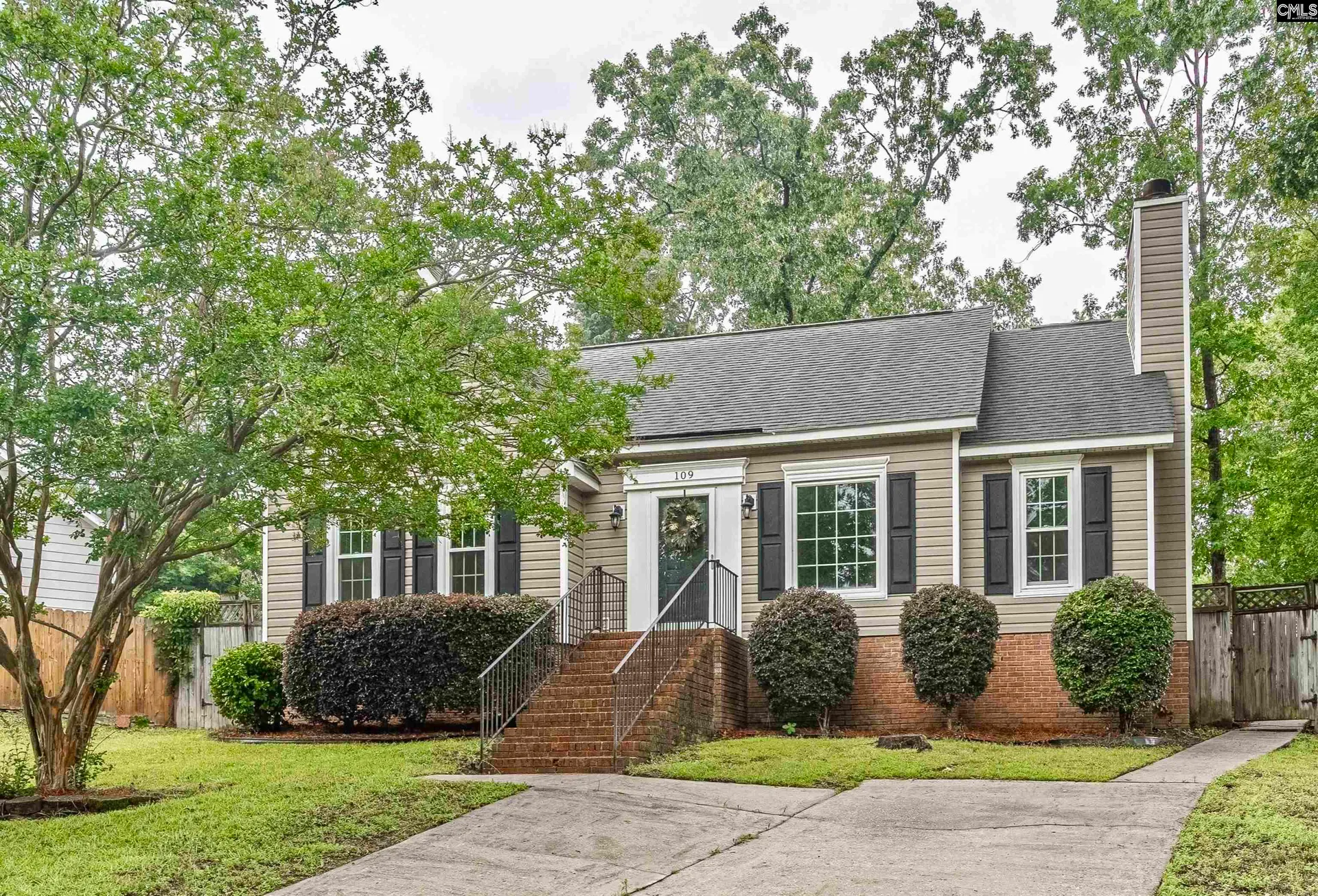 Property image 1 at 109 Coventry Court, Lexington, SC 29072
