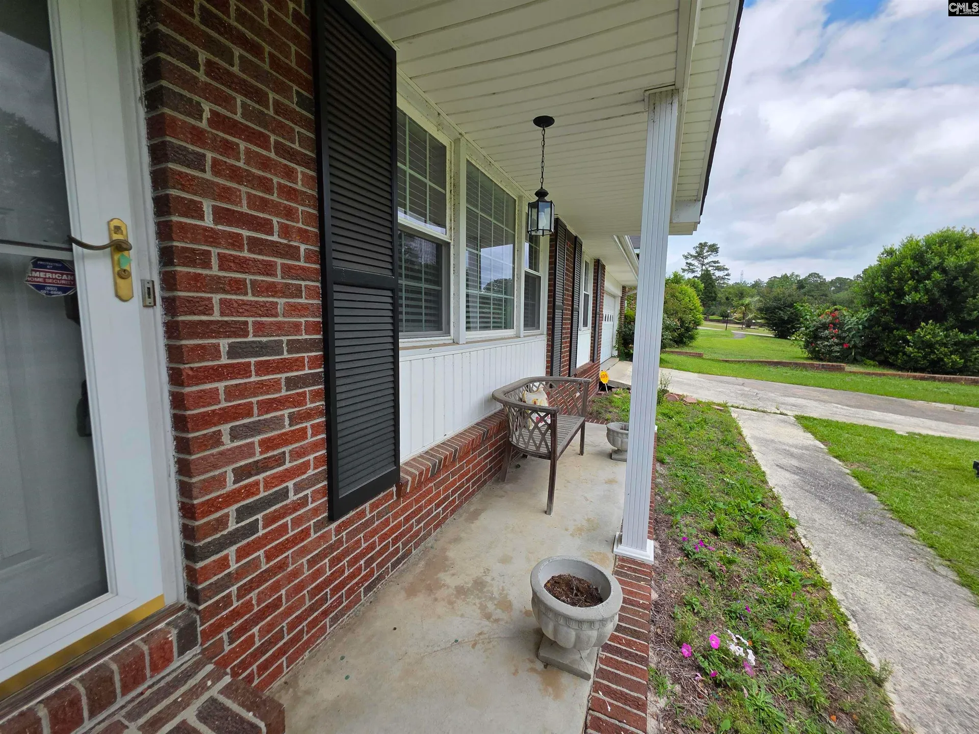 Property image 2 at 804 Dogwood Street, Cayce, SC 29033