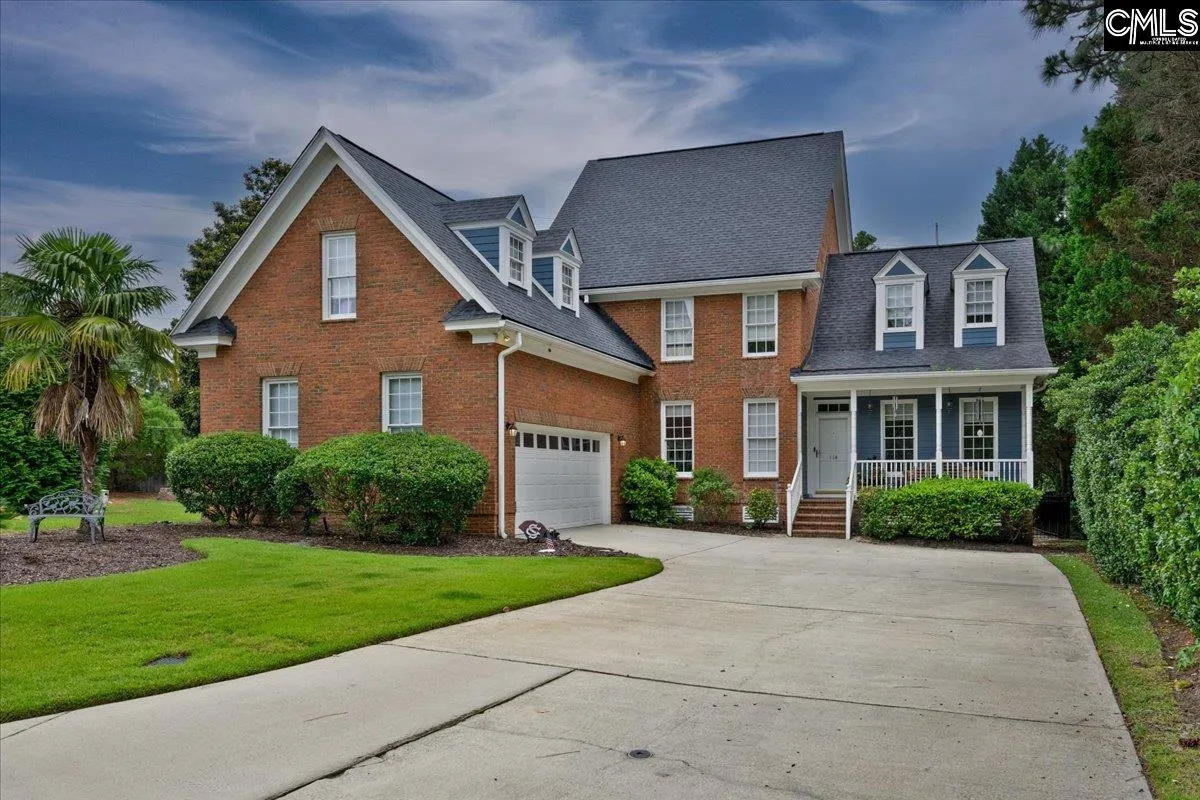 114 Woodsview Lane