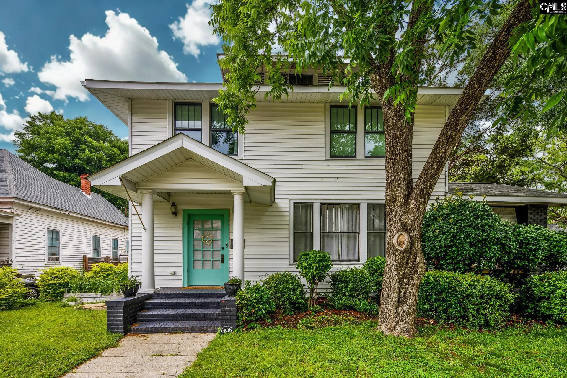 2808 River Drive