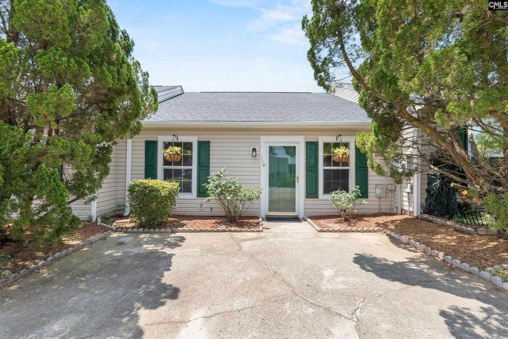 110 Walking Horse Way