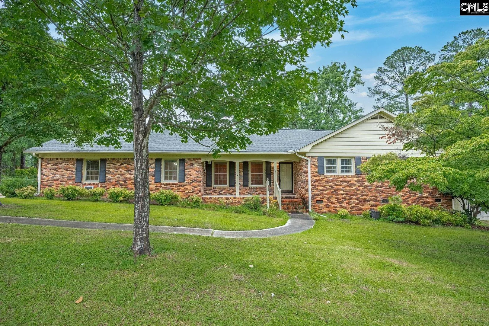 18 Beacon Hill Road