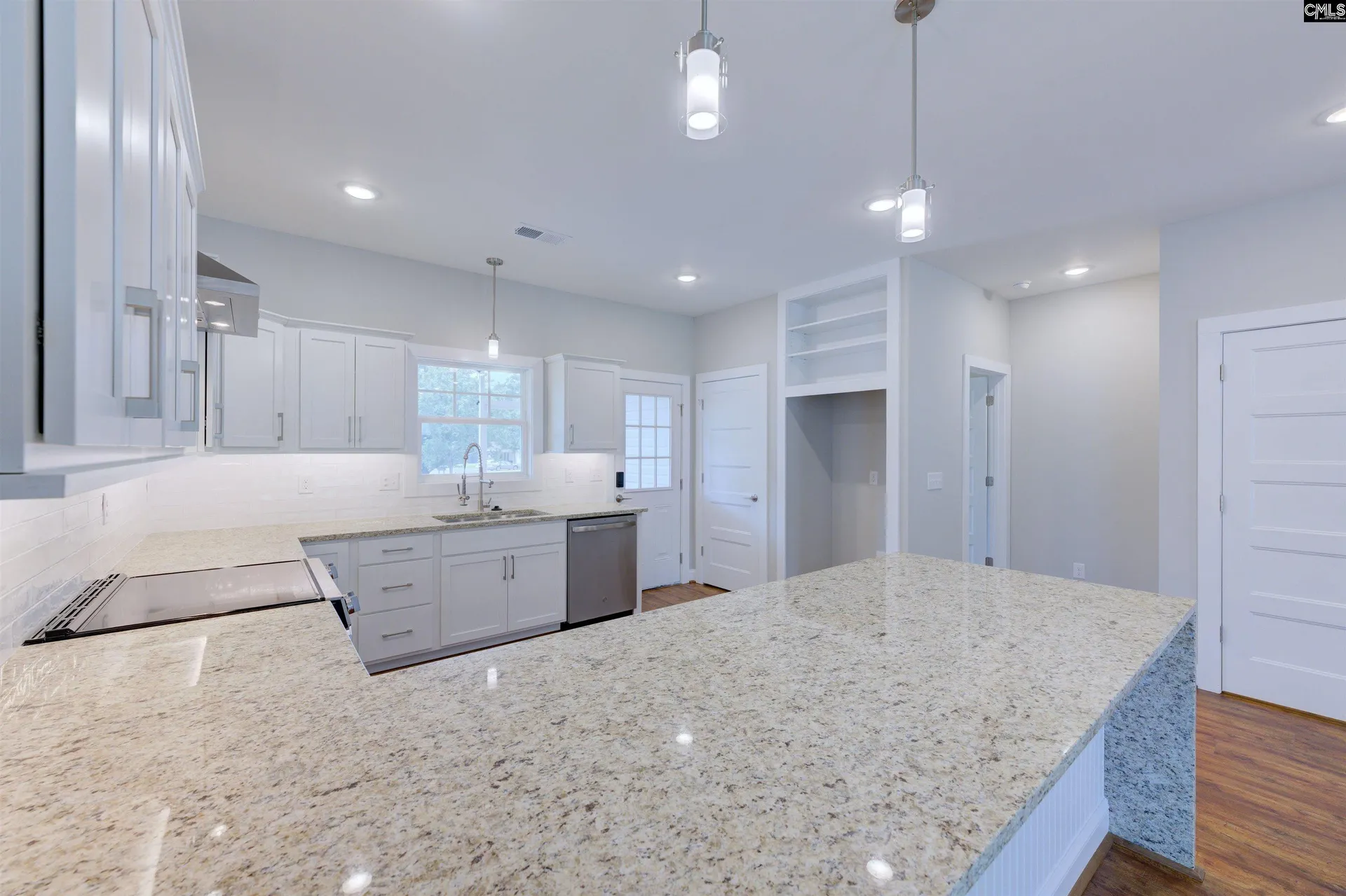 Property image 4 at 1001 S Kilbourne Road, Columbia, SC 29205