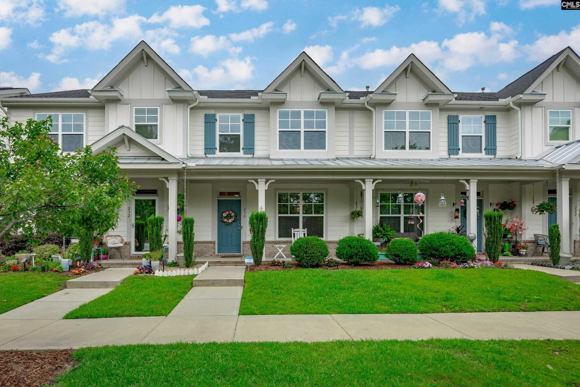 230 Eascott Place